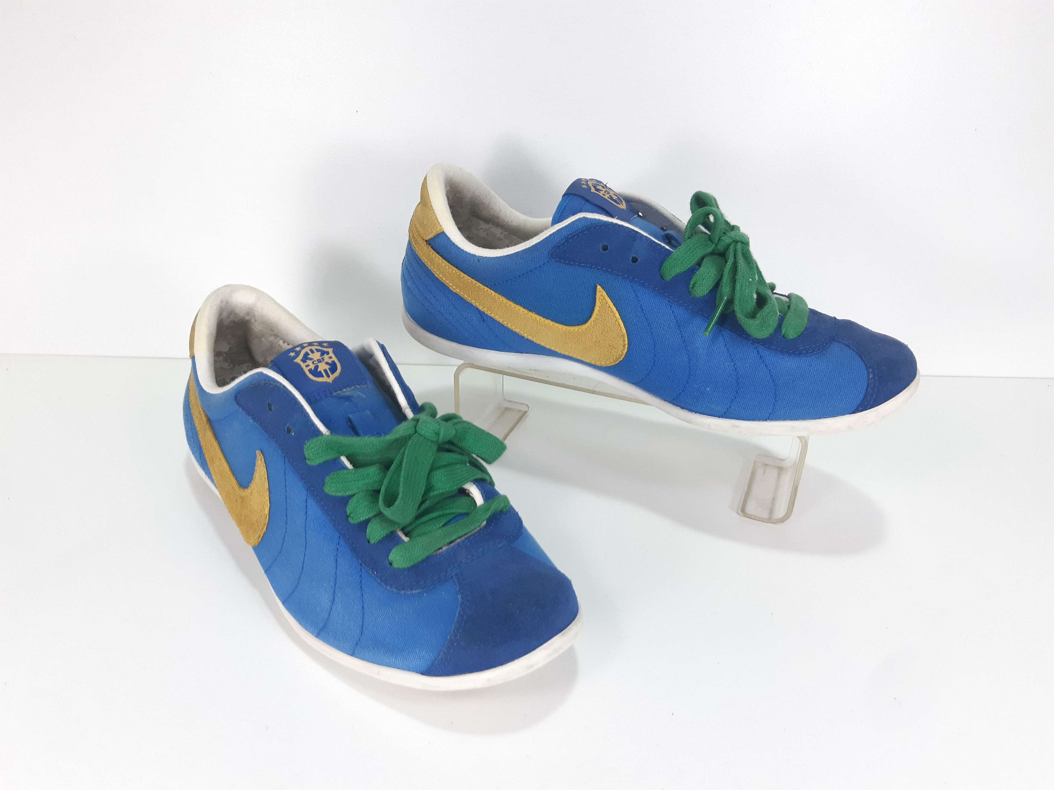 Nike NIKE 313239-471 Brasil CBF Soccer Football Futsal Shoes RARE Size US 9 / EU 42 - 4 Thumbnail