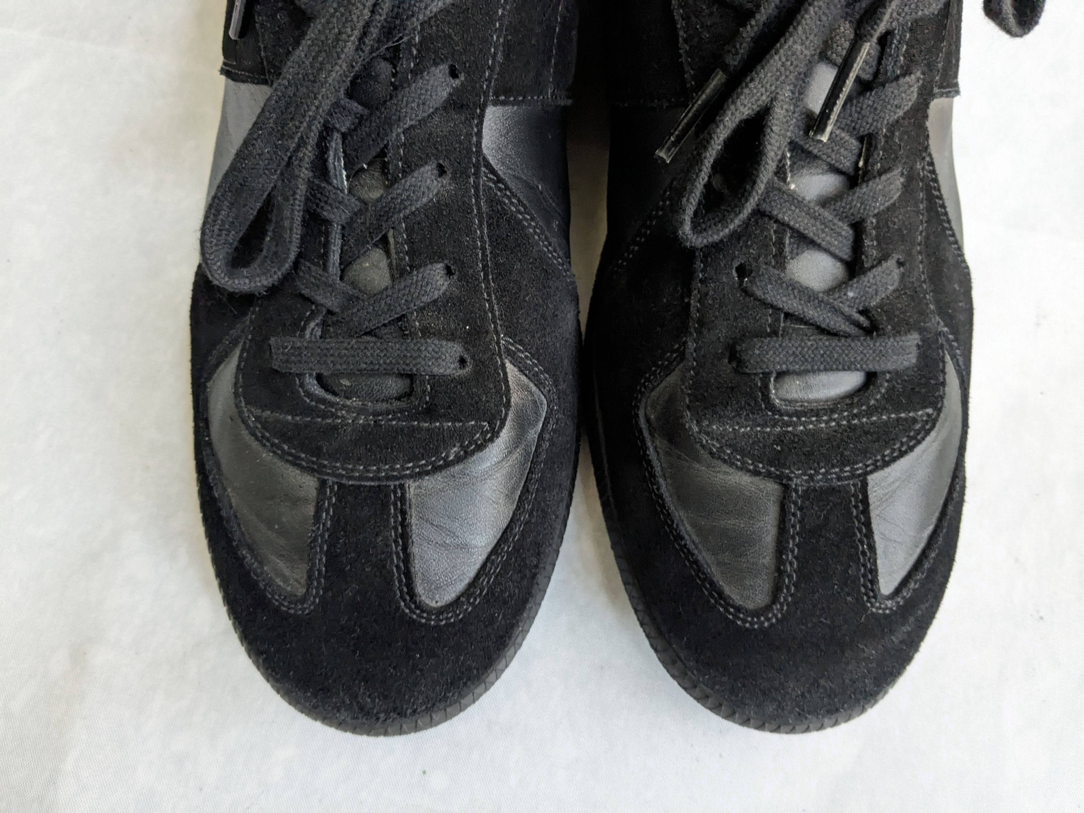 Maison Margiela Maison Margiela Replica GAT Black 11 44 Low Tops Size US 11 / EU 44 - 3 Thumbnail