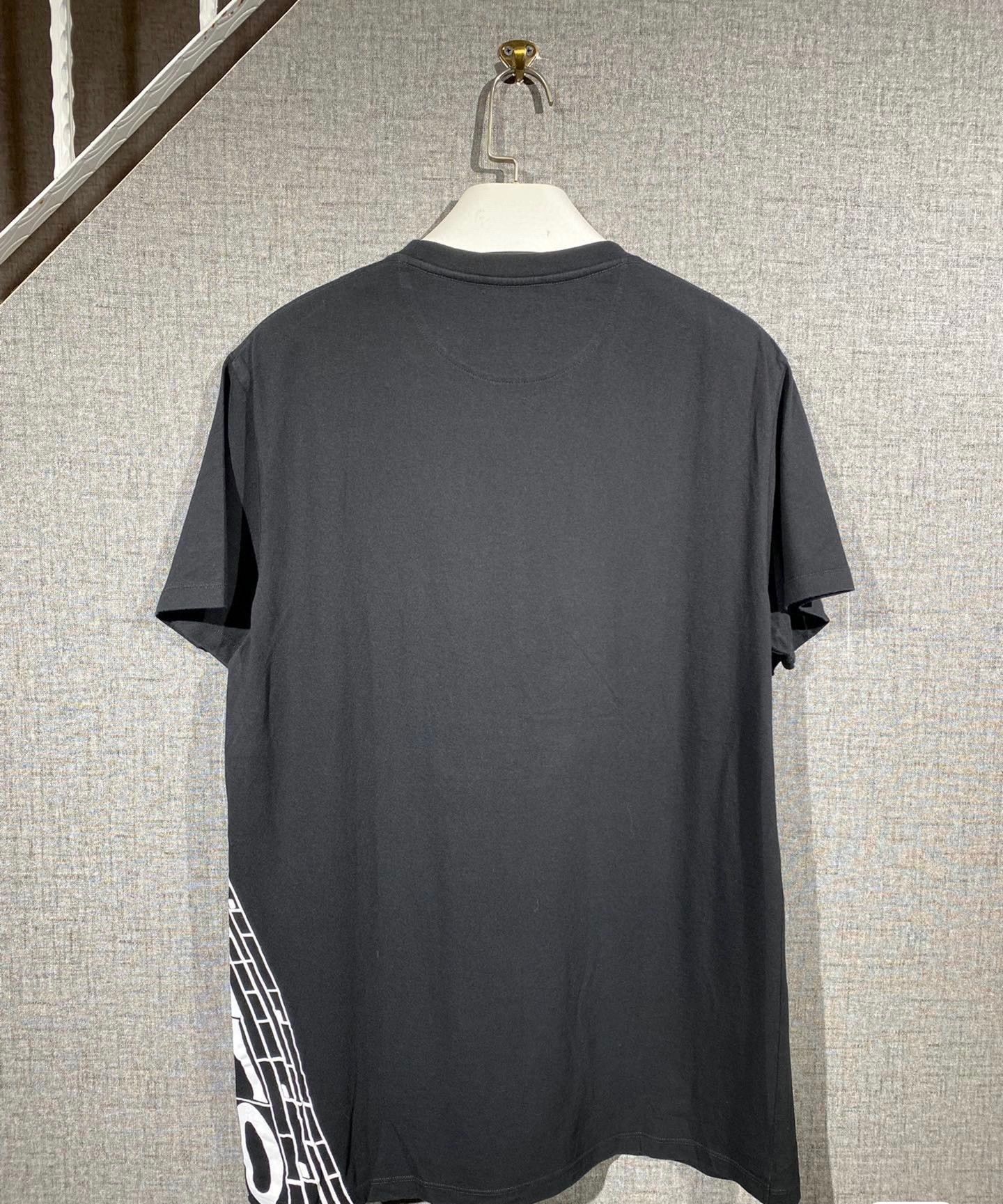 Valentino Valentino Short-Sleeve T-Shirt XS Size US XS / EU 42 / 0 - 2 Thumbnail