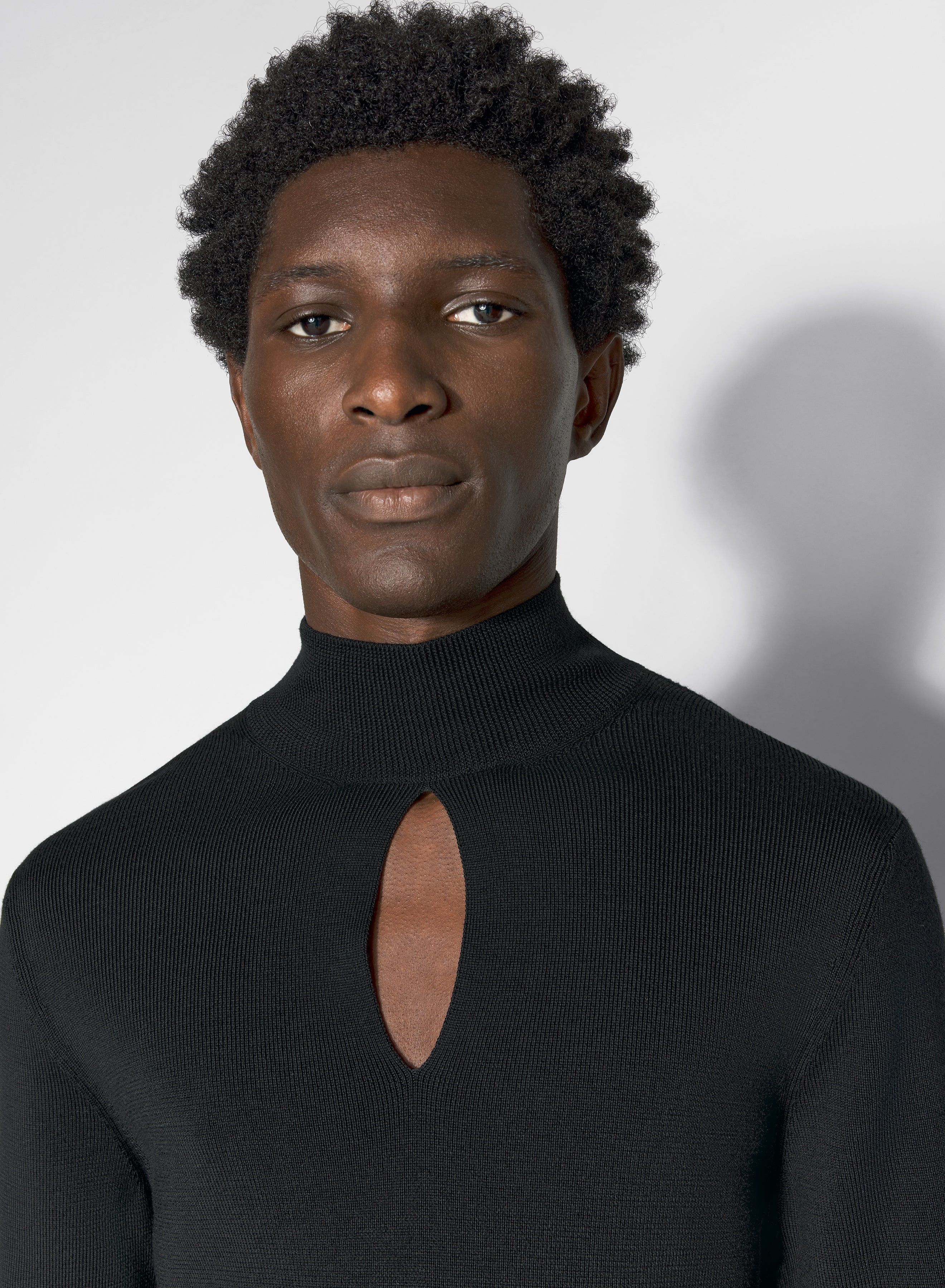 Mugler Mugler mens black cutout knit sweater Size US S / EU 44-46 / 1 - 8 Thumbnail