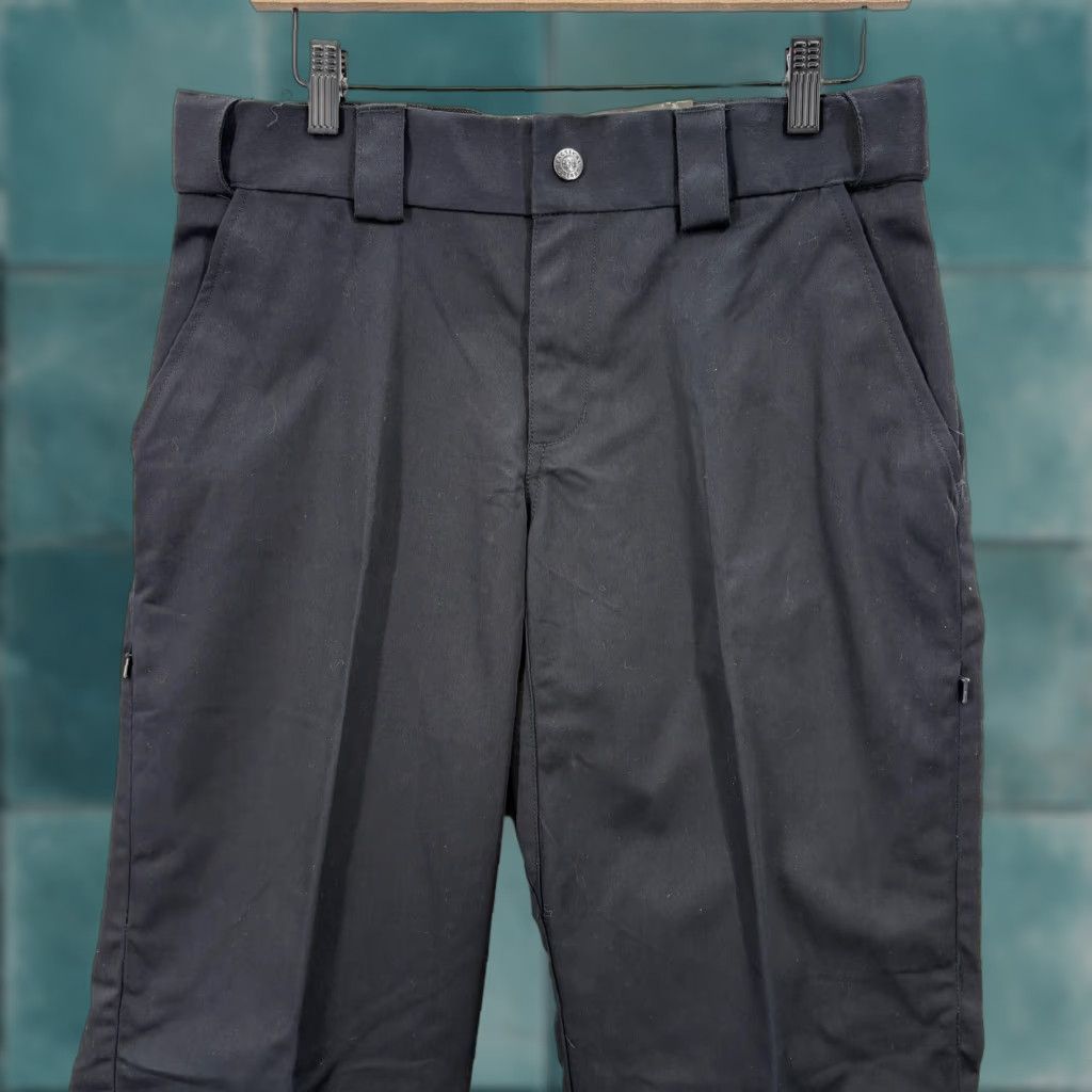 Vintage 5.11 Tactical A-Class PDU Twill Pants Womens 8 Black Straight Fit Unhemmed Work Pants Size 30" / US 8 / IT 44 - 1 Thumbnail