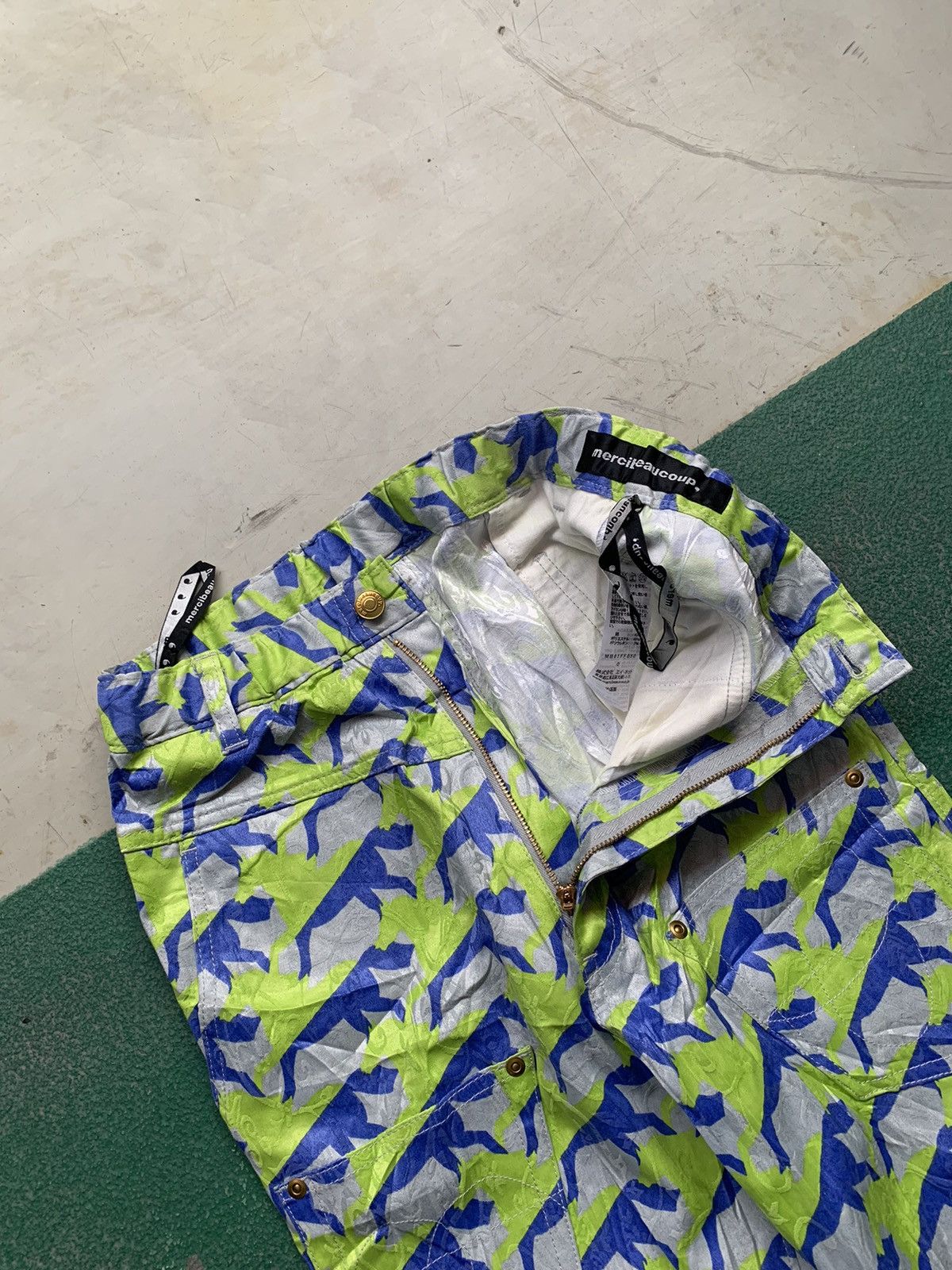 Issey Miyake × Japanese Brand × mercibeaucoup Mercibeaucoup Horse Print Pants by Issey Miyake Size 29" - 4 Thumbnail