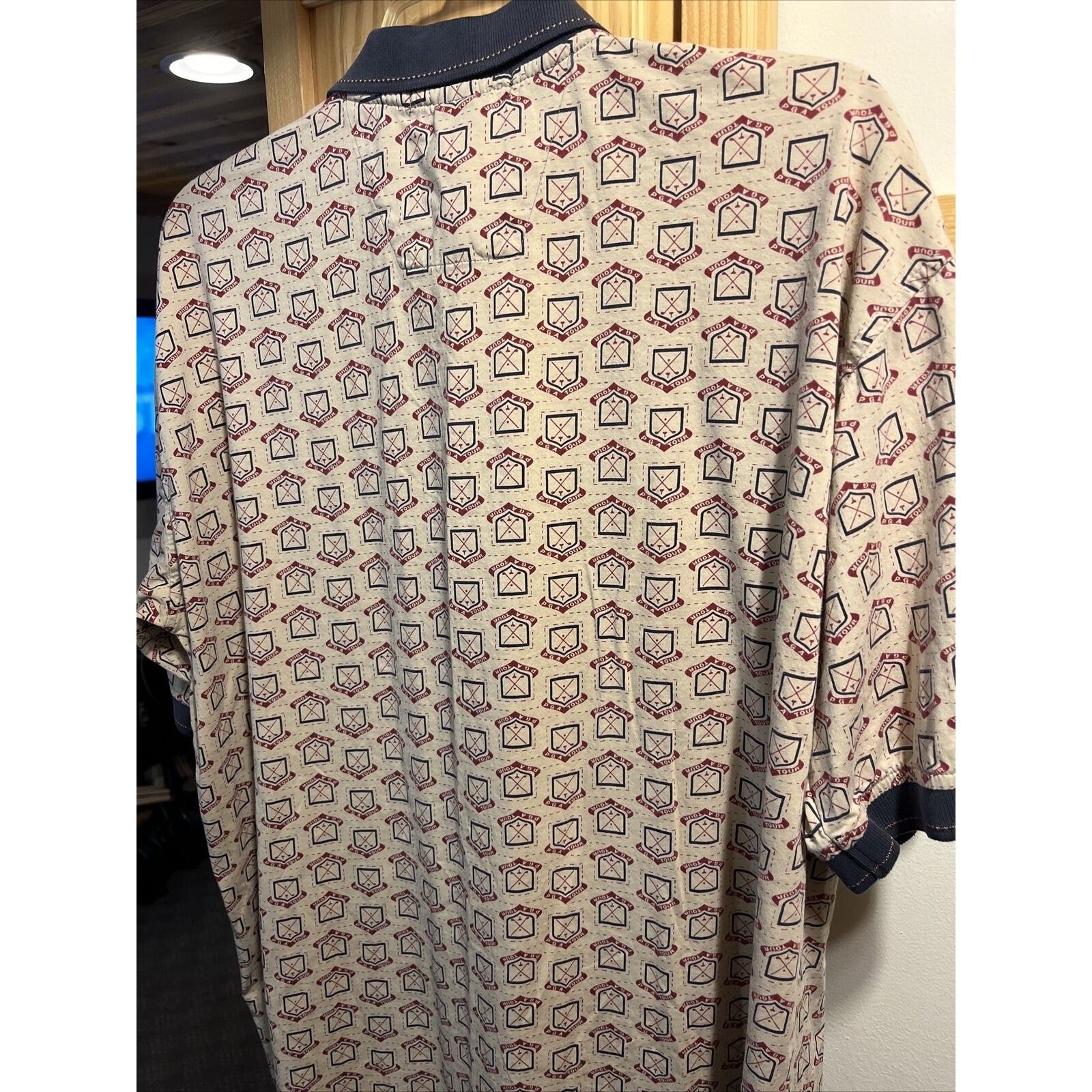 PGA Tour PGA Tour Men’s L Beige PGA Print Button Up Cotton Polo Shirt Size US L / EU 52-54 / 3 - 13 Thumbnail
