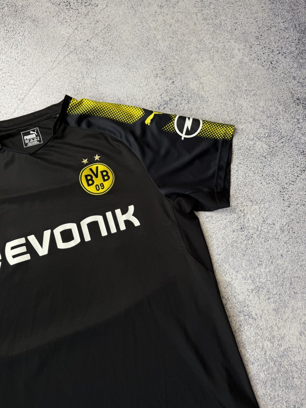 Puma Vintage Puma 2017-18 BORUSSIA DORTMUND jersey Size US XL / EU 56 / 4 - 7 Thumbnail