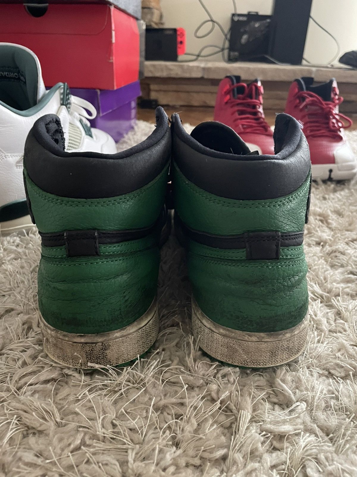 Jordan Brand Jordan 1 Pine Green 2.0 Size US 9 / EU 42 - 7 Thumbnail