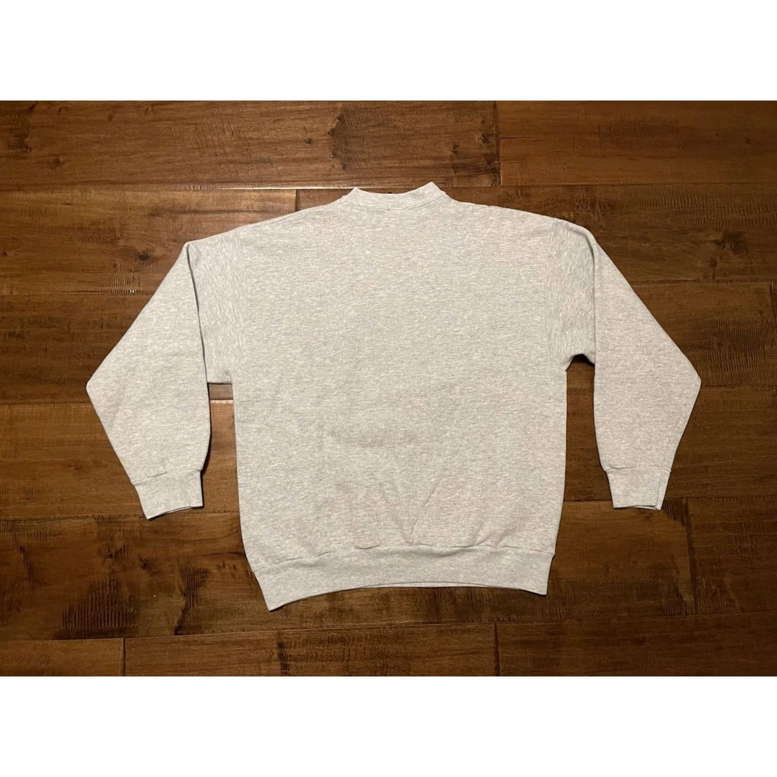 Mickey Unlimited VINTAGE Jerry Leigh Walt Disney Mickey Mouse Crewneck Sweatshirt Adult XL Gray Size US XL / EU 56 / 4 - 3 Thumbnail