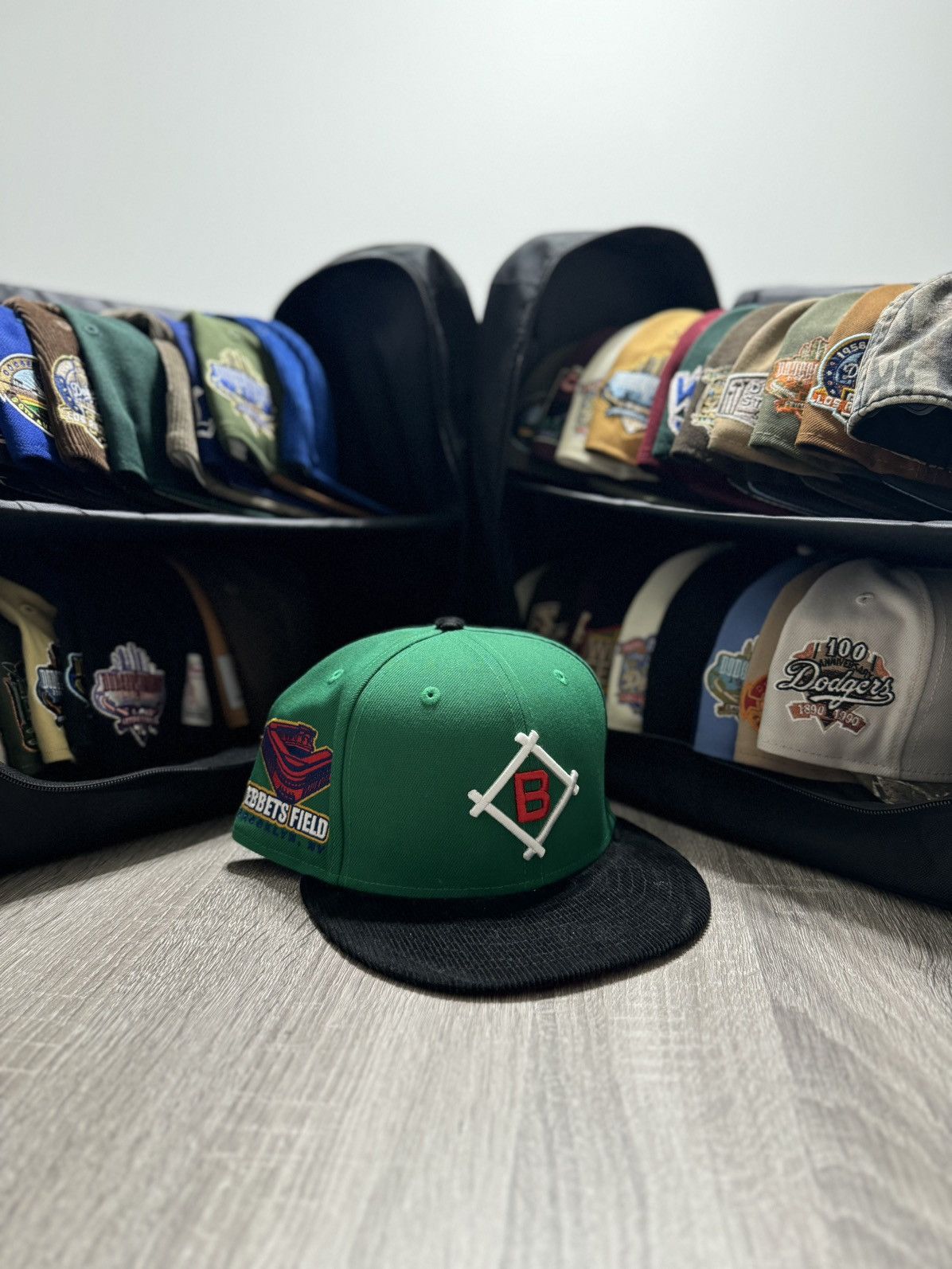 New Era Brooklyn Dodgers “Ebbets Field” Christmas Fitted Size ONE SIZE - 1 Thumbnail