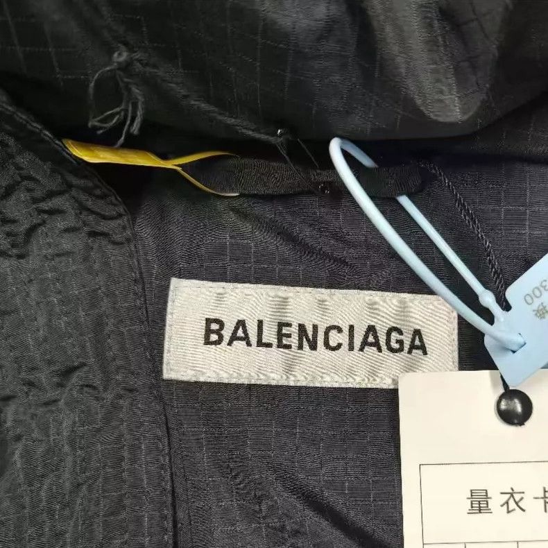 Balenciaga Balenciaga size 38 Black neckline embroidered logo bread d Size M / US 6-8 / IT 42-44 - 5 Thumbnail