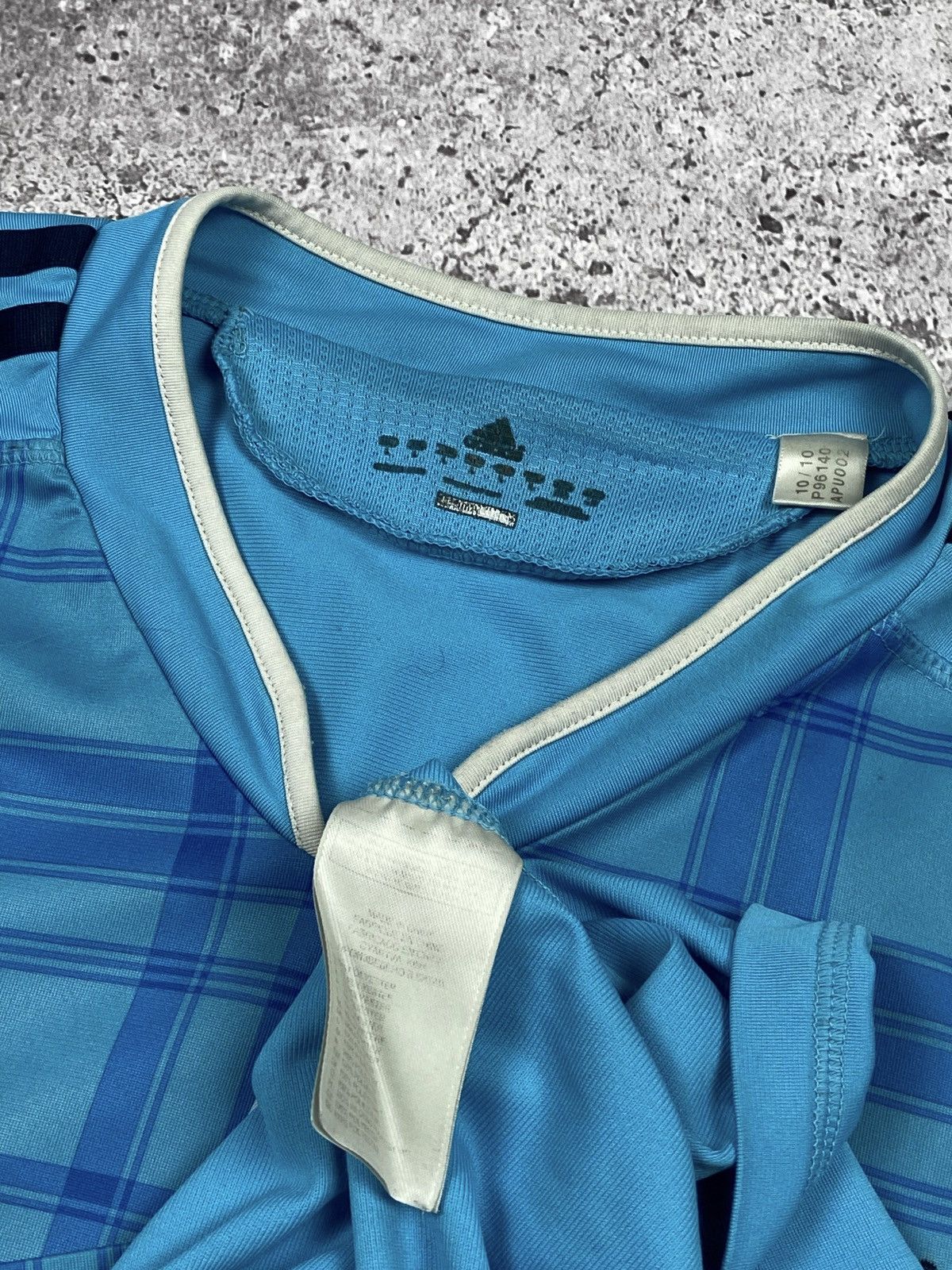 Adidas × Vintage Vintage Olympique Marseille FC Retro Soccer Jersey 2010/2011 Size US L / EU 52-54 / 3 - 6 Thumbnail