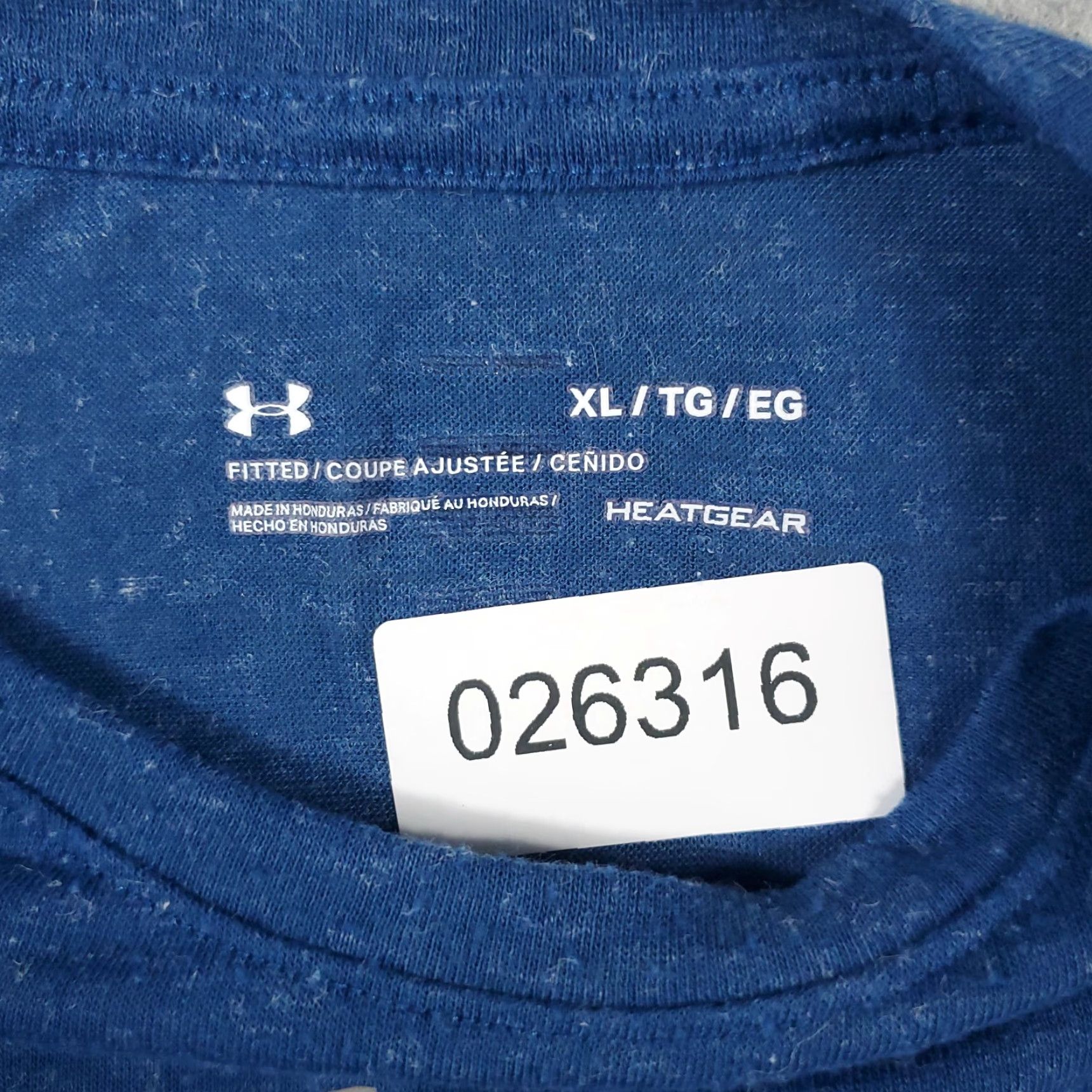 Under Armour VINTAGE Under Armour T Shirt Mens XL Blue Activewear Gym Workout Short Sleeve Athletic Nike Sports Size US XL / EU 56 / 4 - 7 Thumbnail