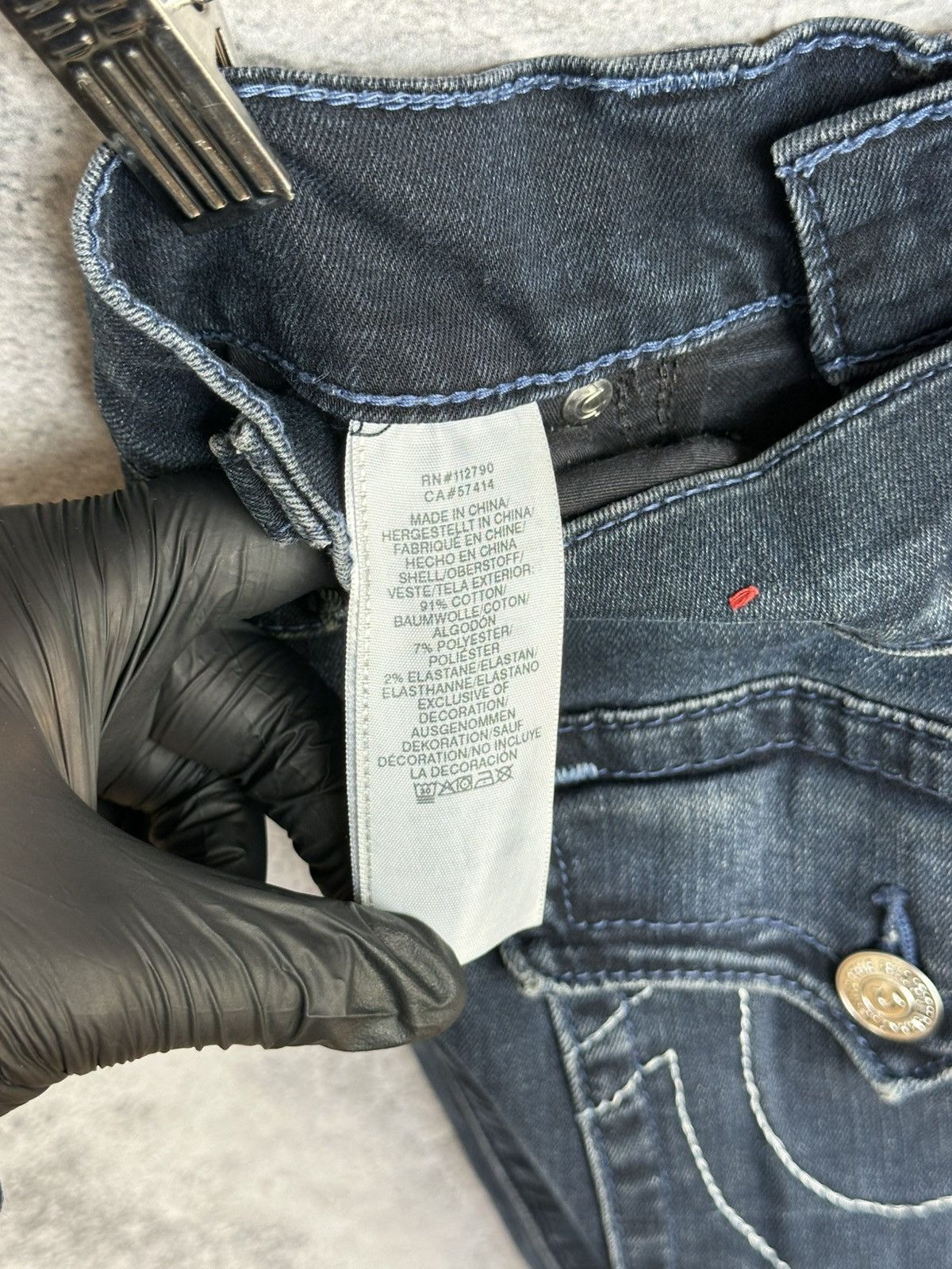 True Religion True Religion Geno Jeans Relaxed Slim Stretch Denim Pants Size US 30 / EU 46 - 16 Thumbnail
