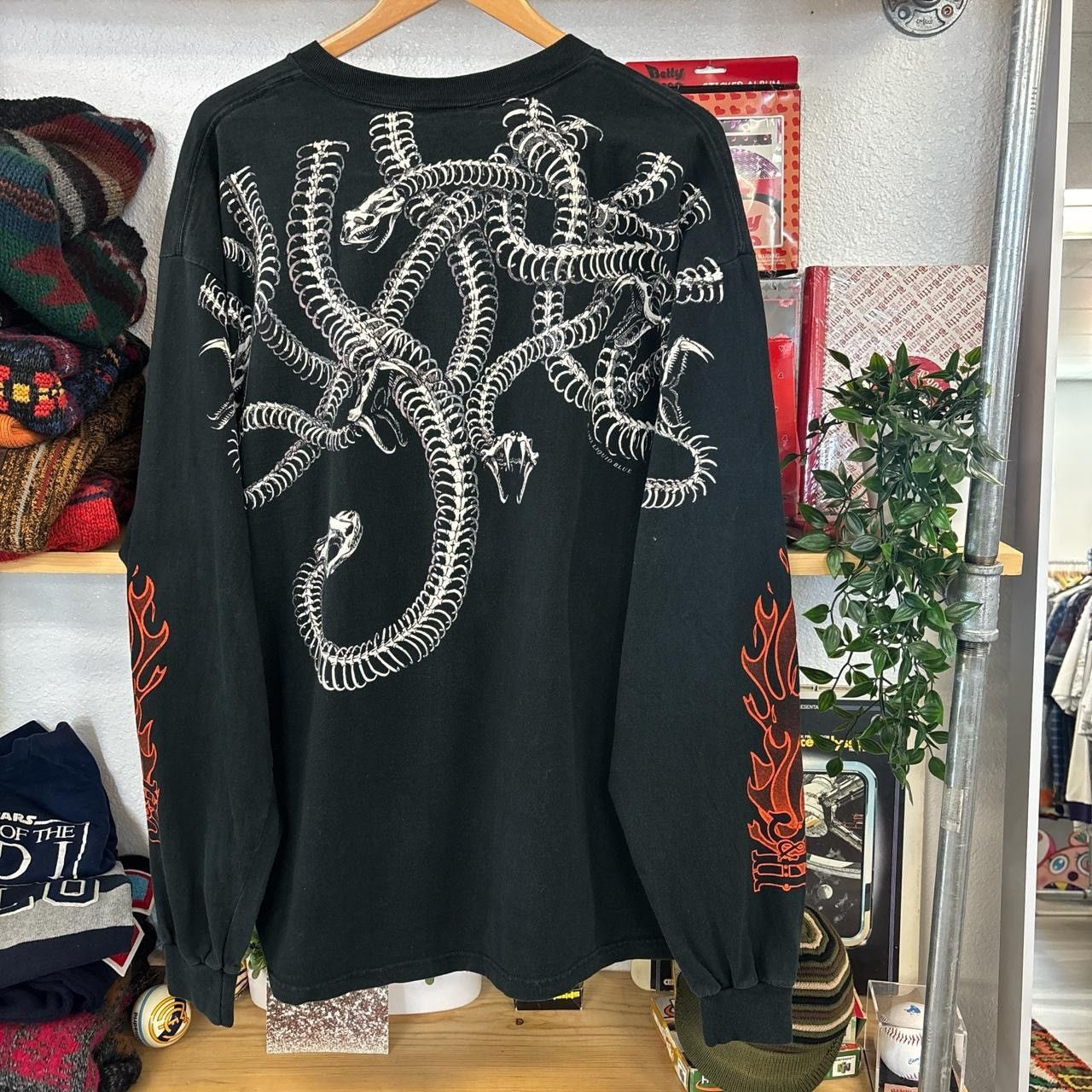 Vintage Vintage Liquid Blue Medusa Longsleeve Size US XXL / EU 58 / 5 - 3 Thumbnail