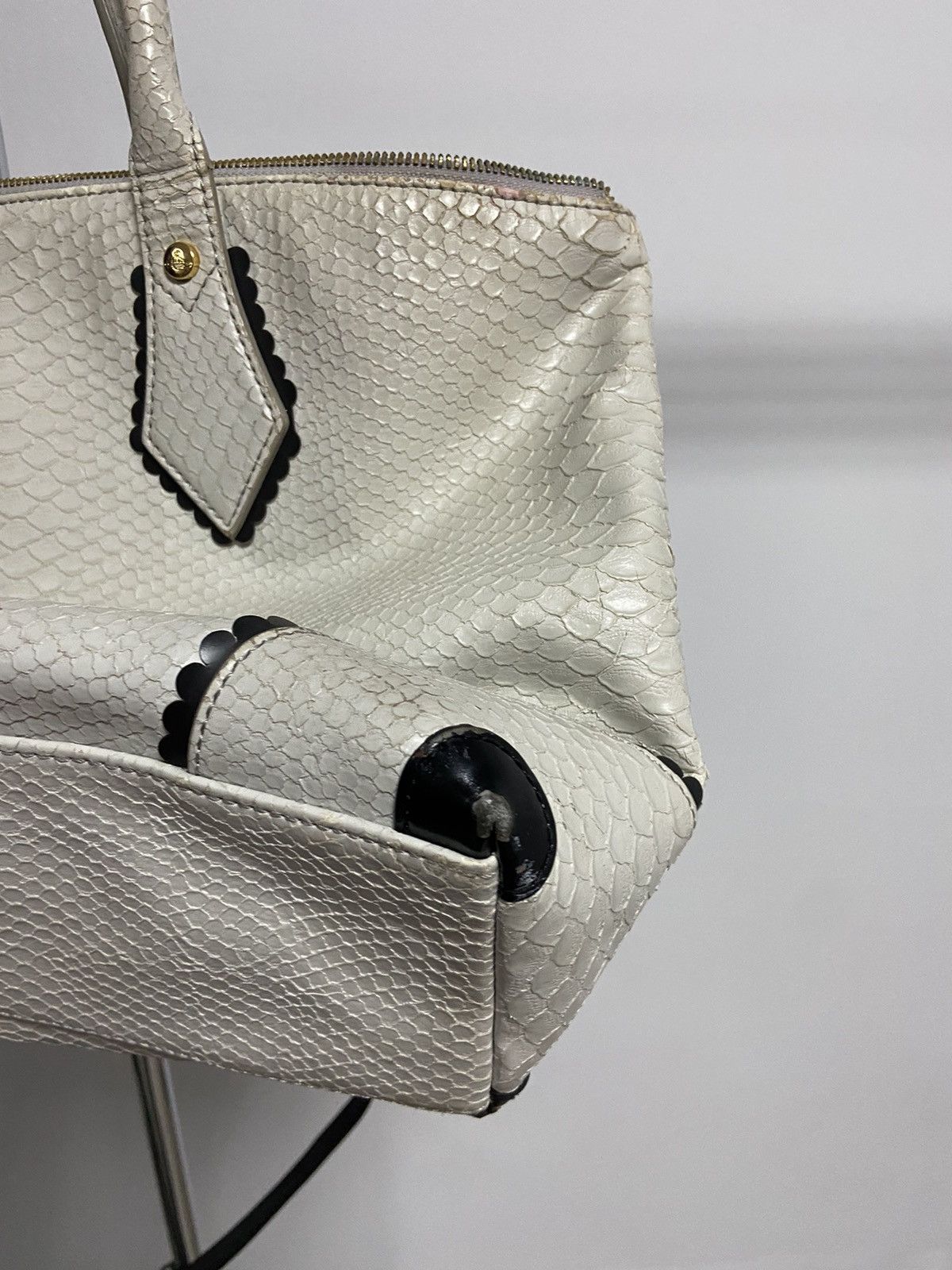 Vintage × Vivienne Westwood Vivienne Westwood python 🐍 big Logo Vintage Bag Luxury Size ONE SIZE - 13 Thumbnail