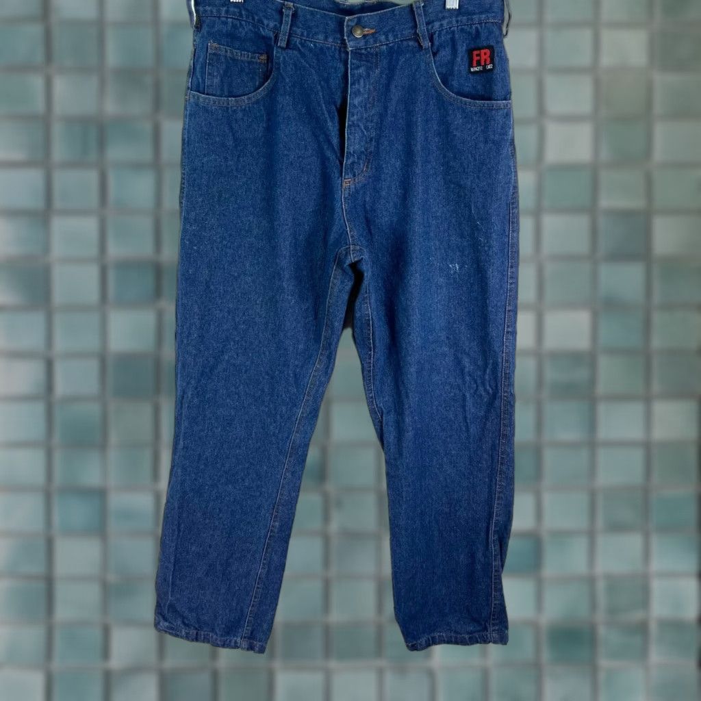 Vintage TITICACA FR Cat 2 Flame Resistant Blue Jeans Mens Size 34 X 31 Denim 5-Pocket Straight High Rise USA Cat Cowboy 90s Style Mens Size US 34 / EU 50 - 1 Thumbnail