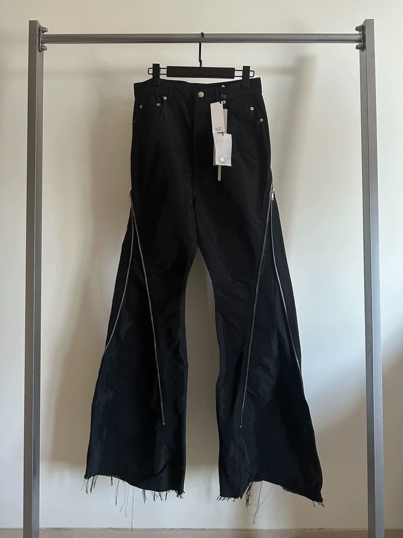 Rick Owens Rick Owens Mainline nylon zip flared pants Size US 28 / EU 44 - 1 Thumbnail