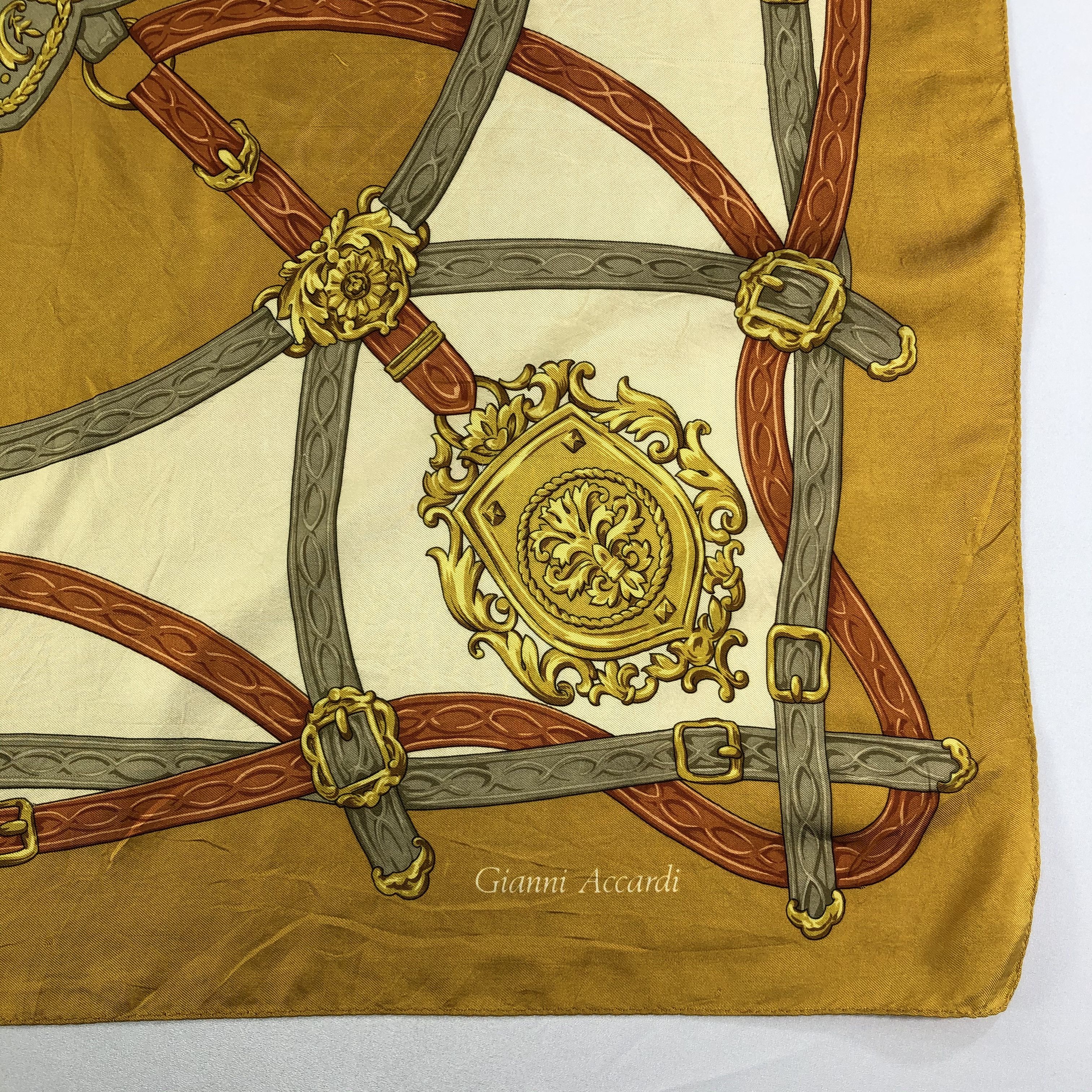 Vintage Vintage Gianni Accardi Silk Scarf Size ONE SIZE - 4 Thumbnail