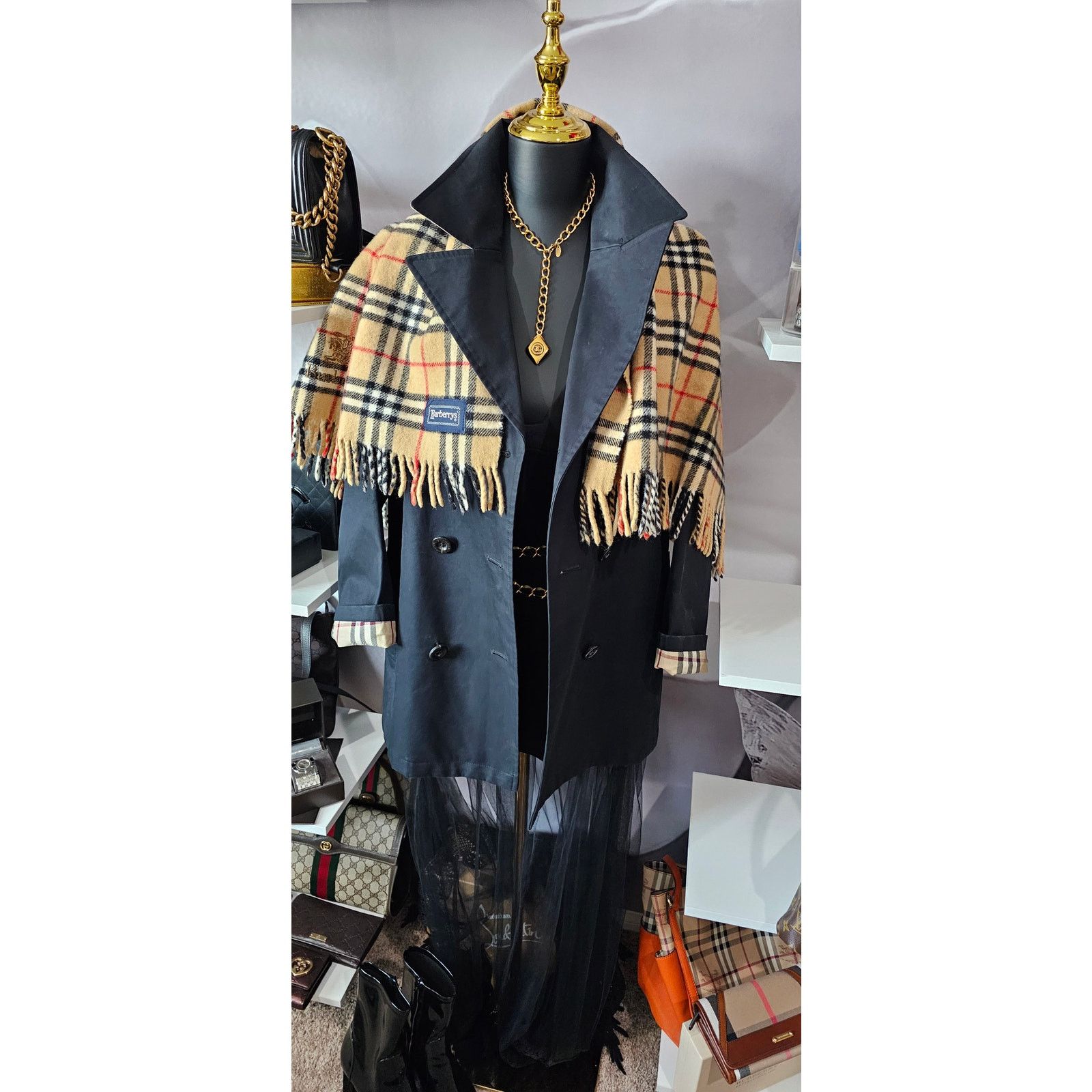 Burberry BURBERRYs of London 100% New Wool BEIGE Shawl Nova Check Size ONE SIZE - 3 Thumbnail