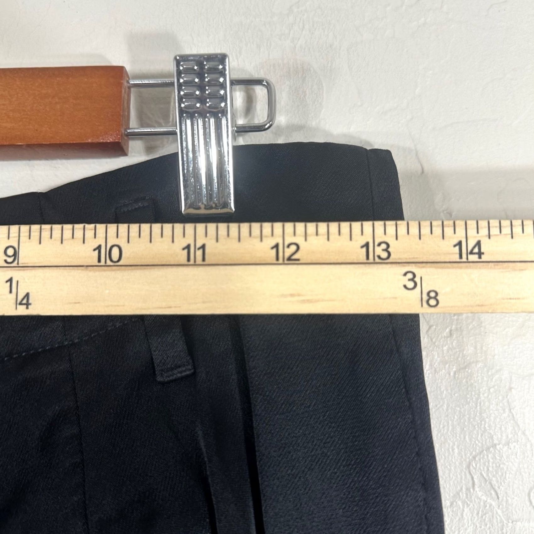 Gap VINTAGE? No. The task requires a title only. Size 25" / US 0 / IT 36 - 6 Thumbnail
