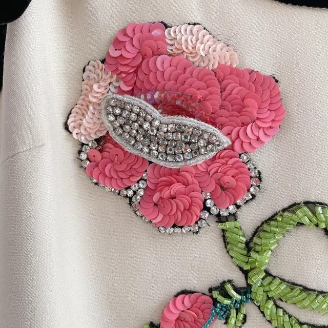gucci beaded dress Gucci Crystal And Sequinned Butterfly Velvet Dress – Runway Catalog main image 0