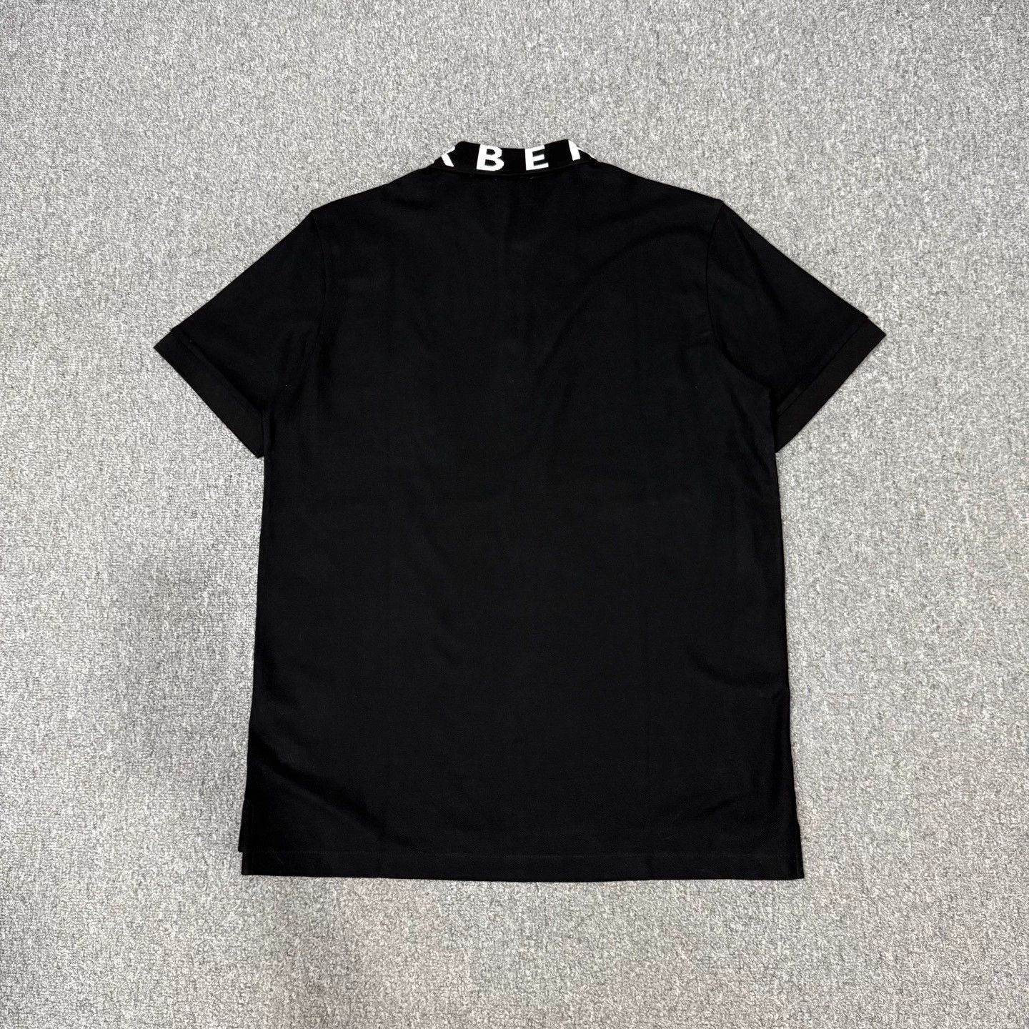 Burberry Burberry Black Collar Logo Short Polo Shirt L NWT Size L / US 10 / IT 46 - 2 Thumbnail