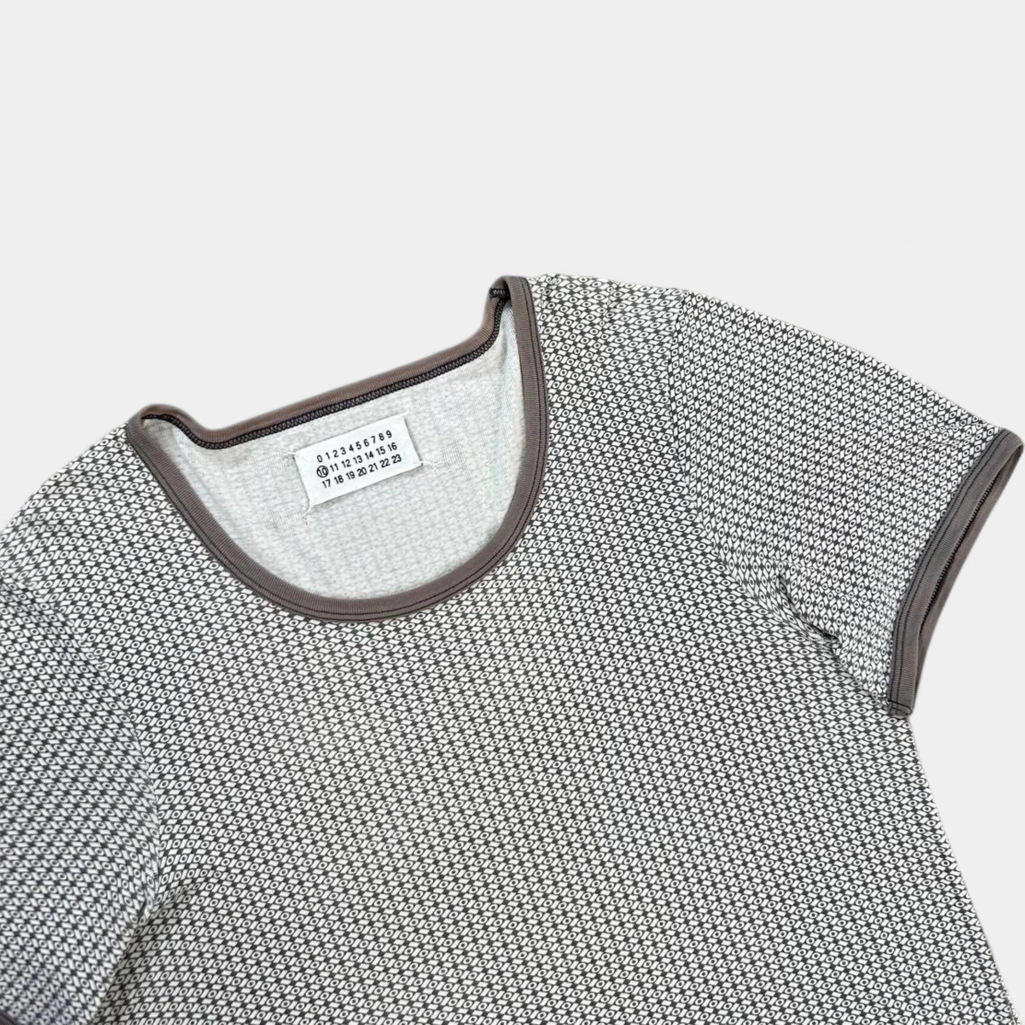 Maison Margiela Maison Margiela MM10 Classic Brown Pattern T-Shirt Size US S / EU 44-46 / 1 - 2 Thumbnail