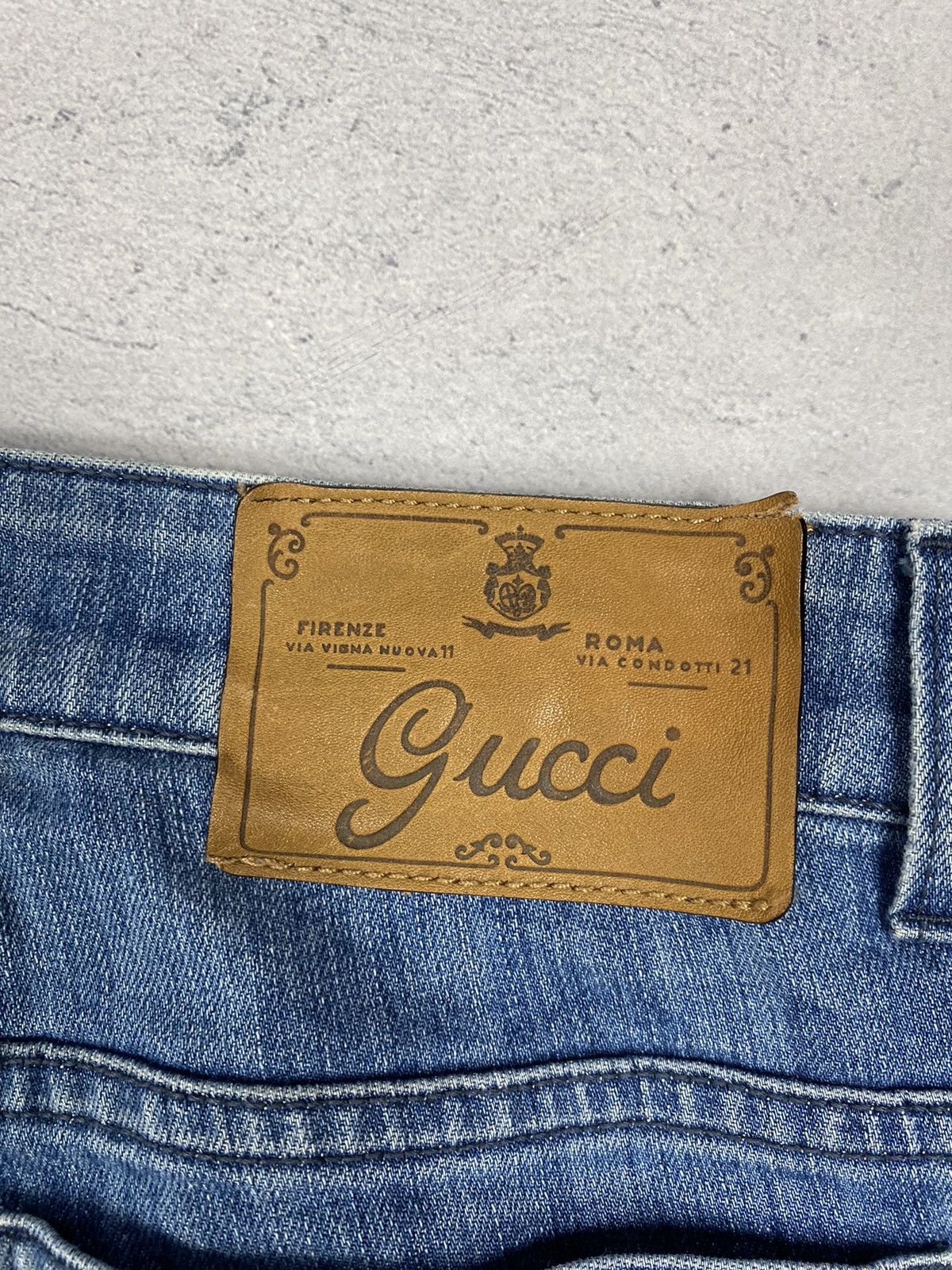 Gucci Gucci Boot Cut Blue Jeans Luxury Italy Designer Women Size 26" / US 2 / IT 38 - 5 Thumbnail