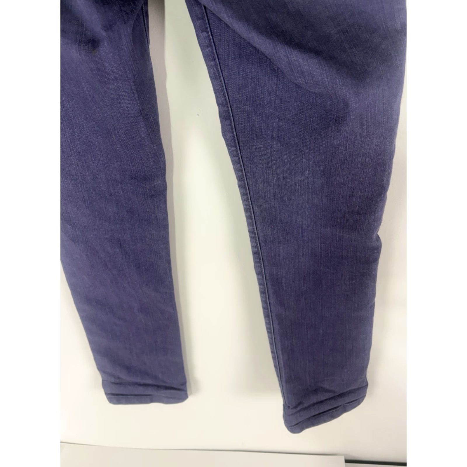 Vintage Chicos Platinum Denim Jeans Womens Size 4 Slim Leg Ultimate Fit 28in Waist 30in Inseam Purple Wash 5 Pocket Design City 90s Womens Jeans Size 27" / US 4 / IT 40 - 6 Thumbnail