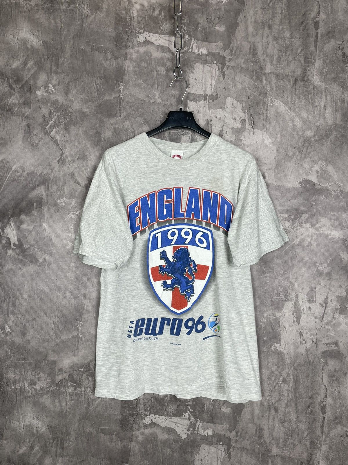 Nutmeg NWT Euro 96 1996 2020 England football soccer Y2K t shirt Size US M / EU 48-50 / 2 - 1 Thumbnail