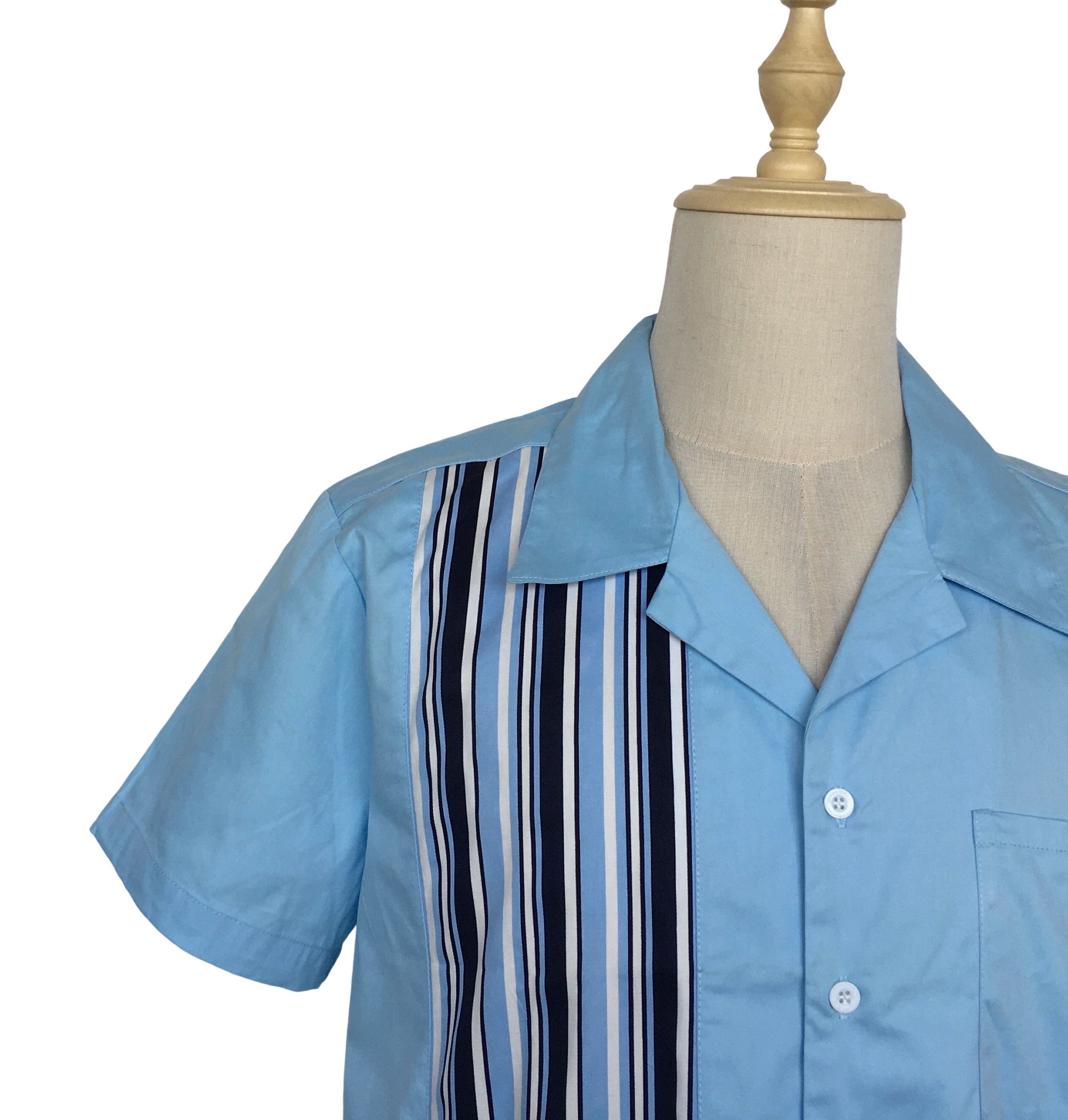 Other Retro Style Light Blue Striped Panel Mens Shirts Size US XL / EU 56 / 4 - 5 Thumbnail