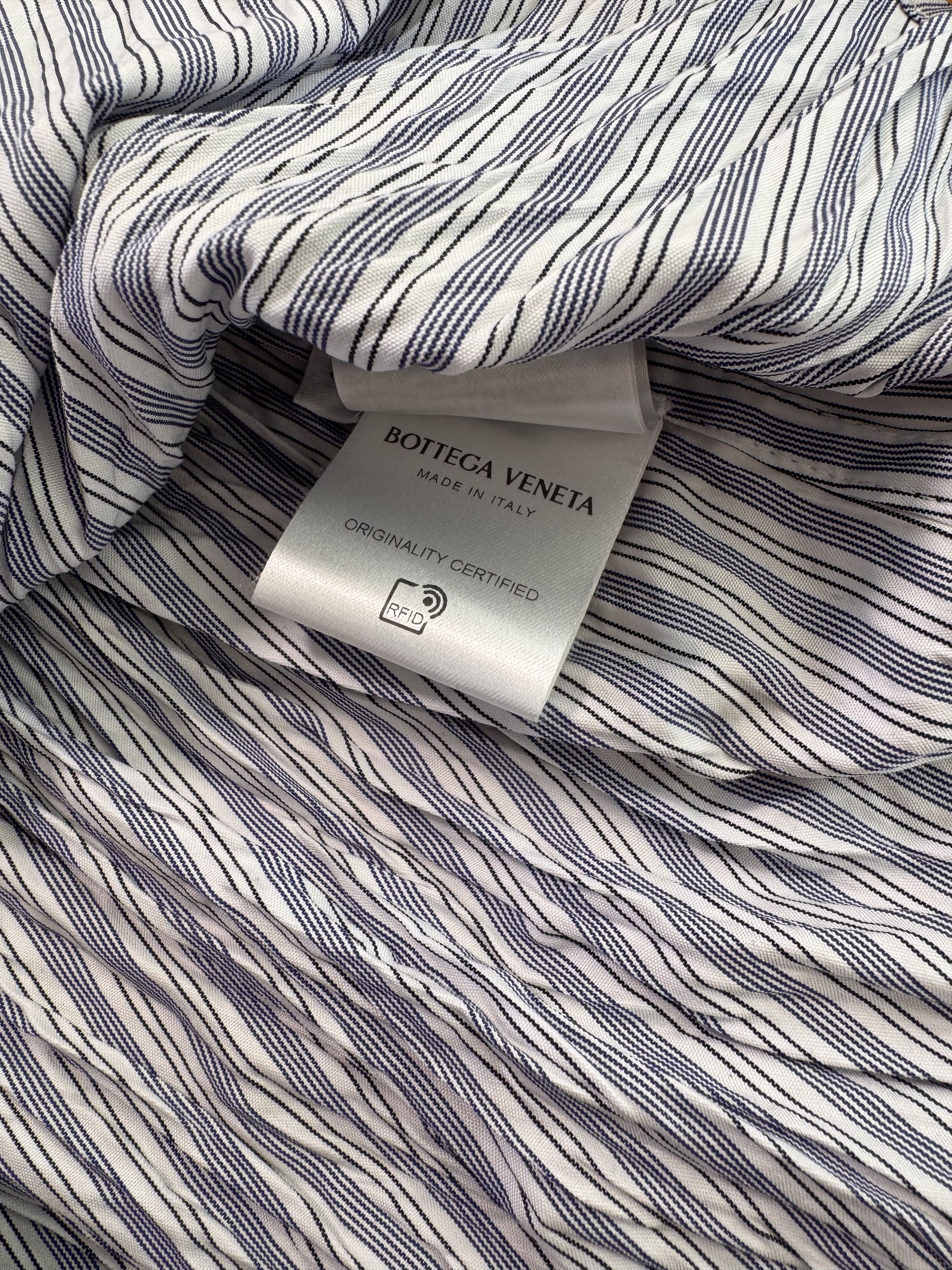 Bottega Veneta Bottega Veneta Crinkle Dress Shirt Pinstripe Size US L / EU 52-54 / 3 - 7 Thumbnail