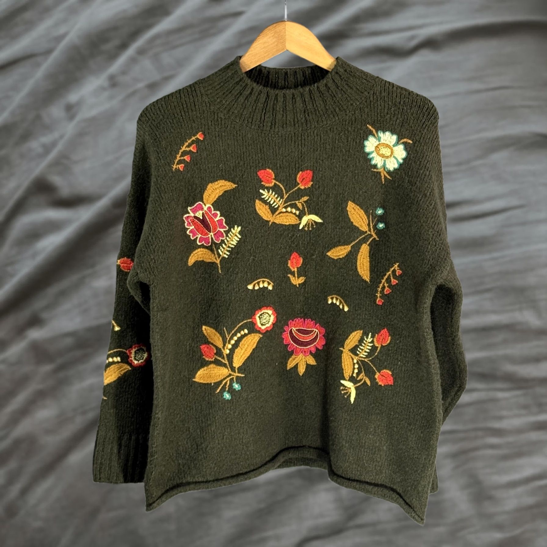 Vintage Cliche' Sweater Womens Large Floral Embroidered Pullover Boho Knit Wool Blend Size L / US 10 / IT 46 - 1 Thumbnail