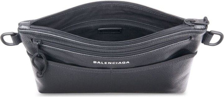 Balenciaga o1w1db10125 Size: OS / Explorer Crossbody Flat Pouch Black Size ONE SIZE - 4 Thumbnail