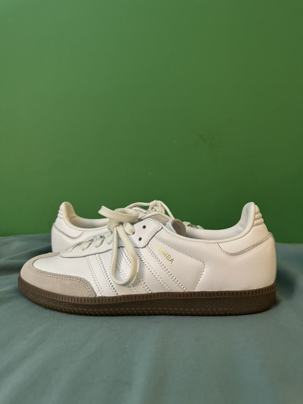 Adidas Adidas Samba Cloud White Blue Gum 2024 Size US 6 / EU 39 - 1 Thumbnail