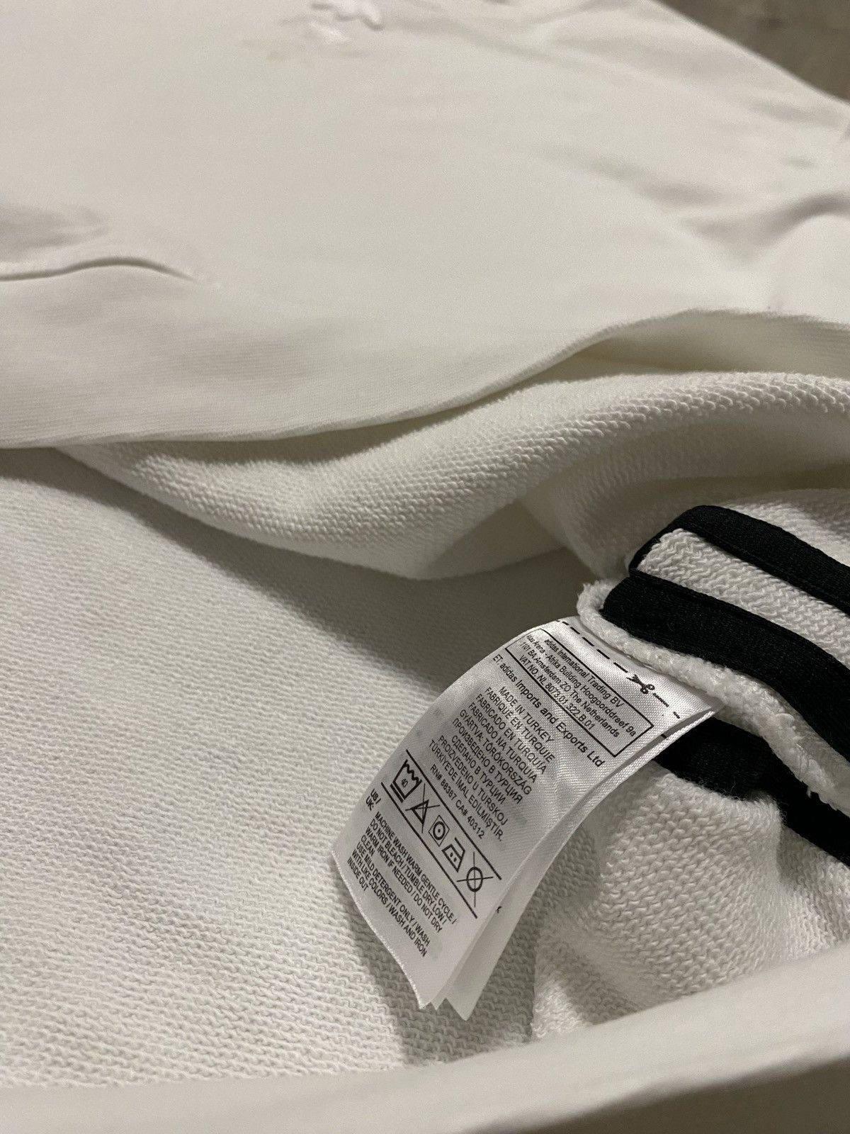 Alexander Wang Adidas Alexander Wang Sweatshirt Logo Crew White Opium Y2K Size US XL / EU 56 / 4 - 4 Thumbnail