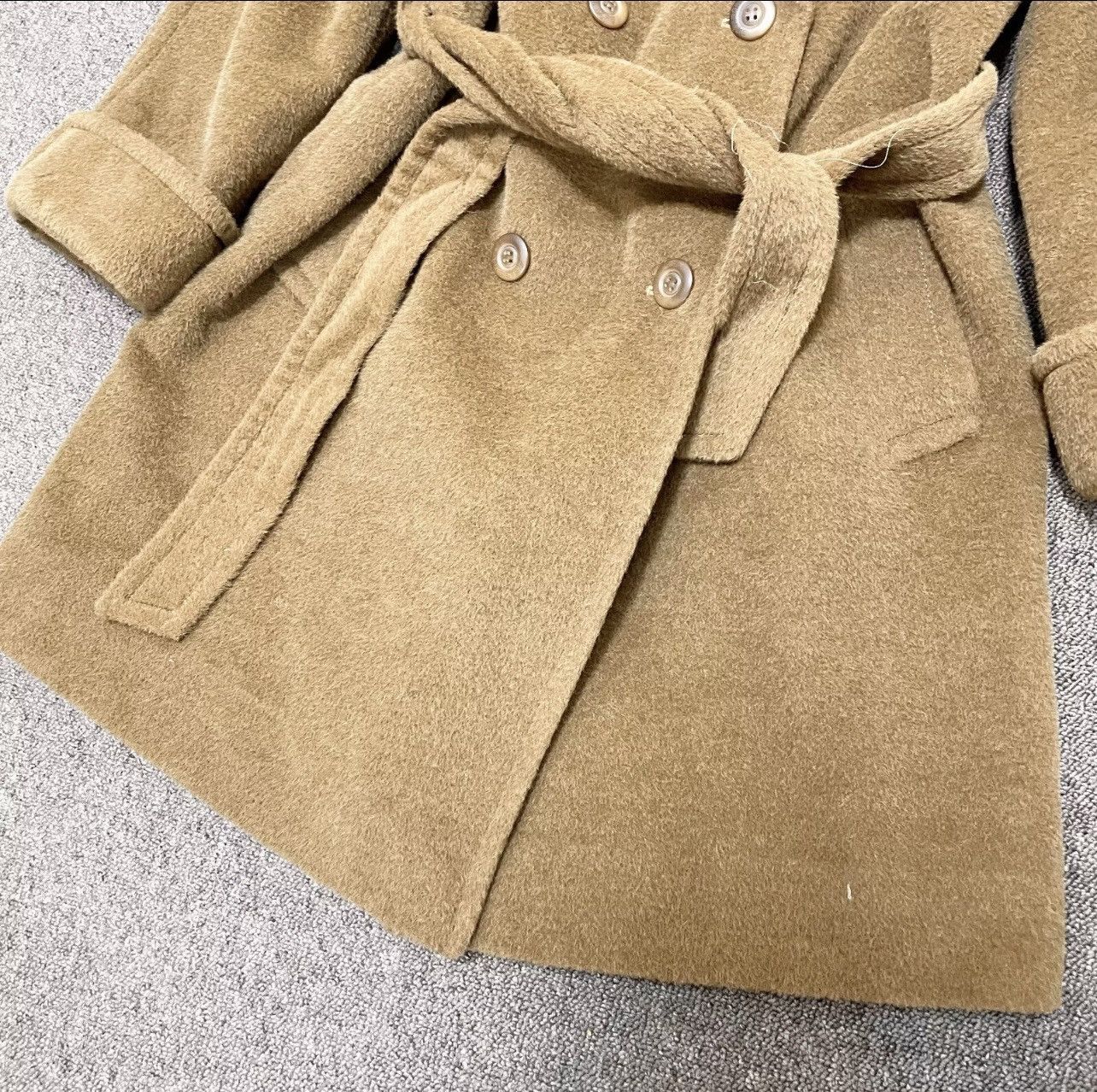 Burberry × Vintage Burberry Vintage Alpaca Wool Coat Size M / US 6-8 / IT 42-44 - 5 Thumbnail