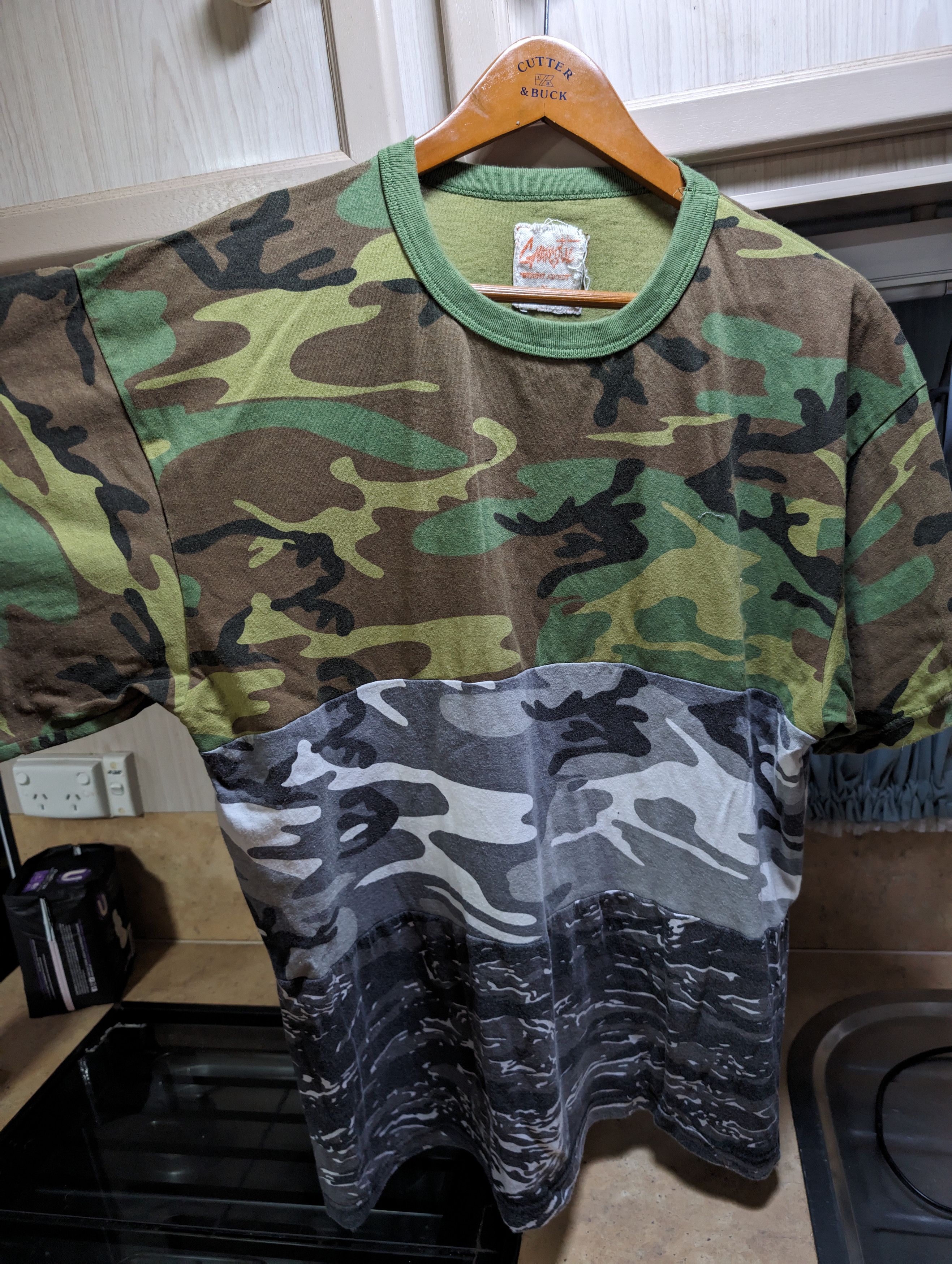 Gnarcotic Gnarcotic Tri-Camo Stitched T-Shirt (Large) Size US L / EU 52-54 / 3 - 1 Thumbnail