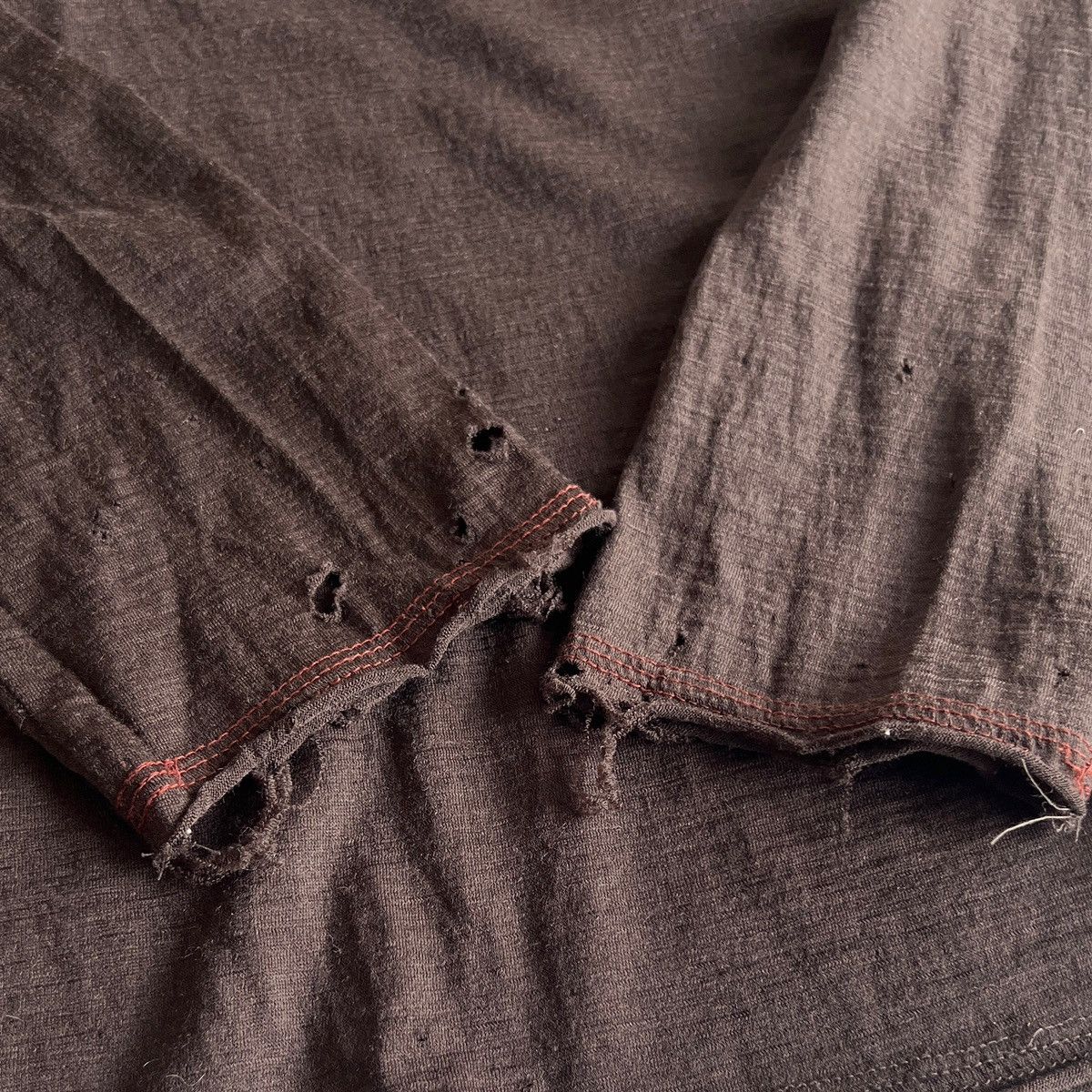 Designer MARITHÉ FRANCOIS GIRBAUD Long Sleeve Scab T-Shirt Size US M / EU 48-50 / 2 - 7 Thumbnail