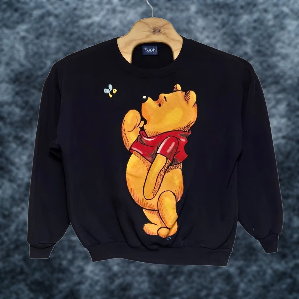 Disney VTG Winnie The Pooh Disney Navy Blue Crewneck Sweatshirt XL Unisex Adults 90's Pooh Bear Pullover Shirt Size XL / US 12-14 / IT 48-50 - 1 Thumbnail