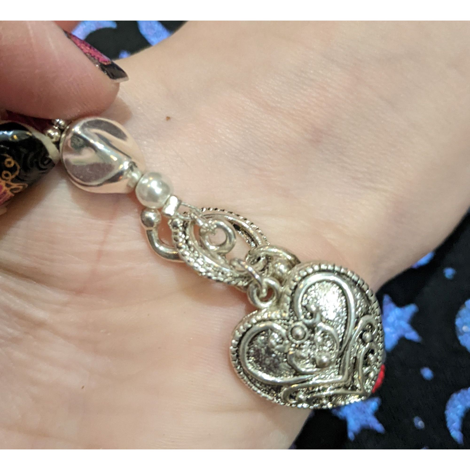 Other Silver Live Laugh Love Heart Beaded Bracelet Size ONE SIZE - 4 Thumbnail