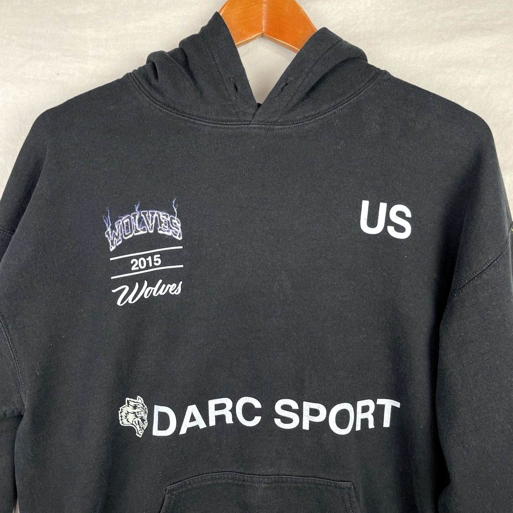 Darc Sport Darc Sport Hoodie Men Medium Fleece Sweatshirt Black Wolves 303 of 1000 Graphic Print Pullover Adult Regular Size US M / EU 48-50 / 2 - 3 Thumbnail