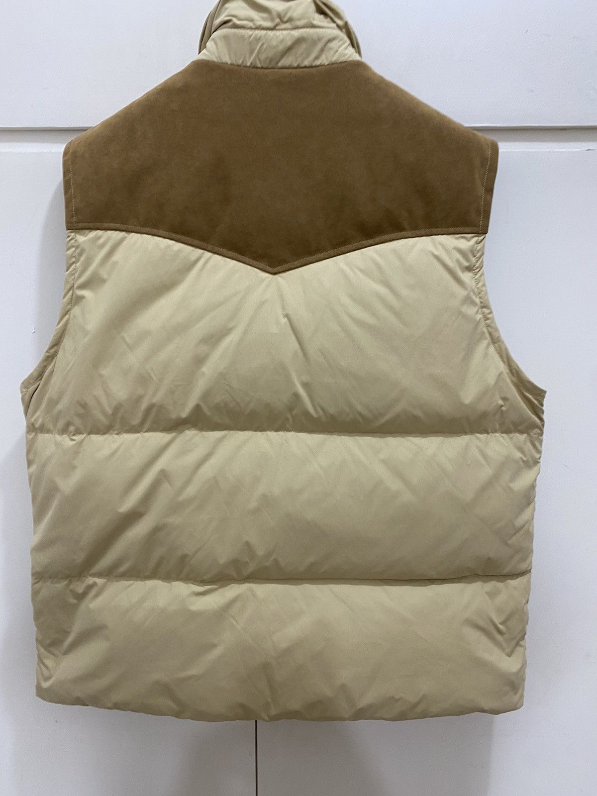 Woolrich Woolen Mills Woolrich Puffer Vest, size XL, beige/brown, new with tag. Size US XL / EU 56 / 4 - 11 Thumbnail