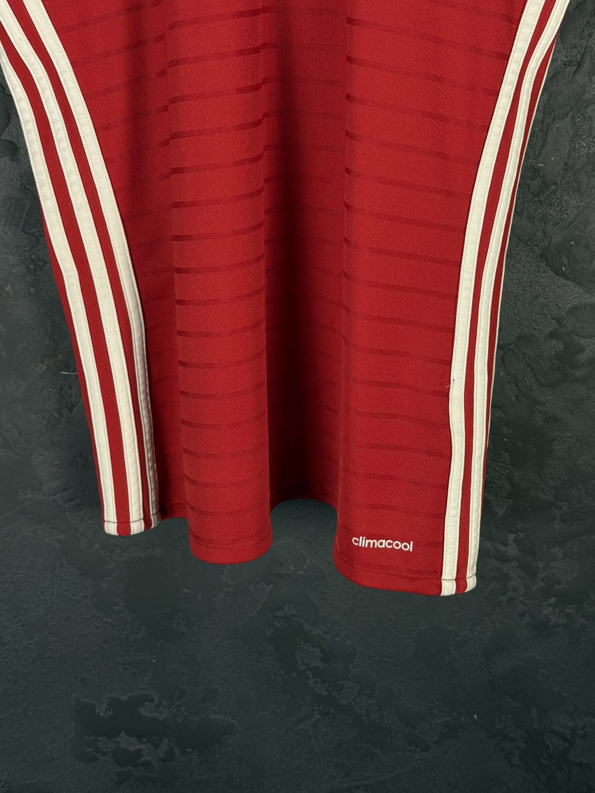 Adidas Sanches Bayern Munich Jersey Home football shirt 2016 Adidas Size US S / EU 44-46 / 1 - 4 Thumbnail