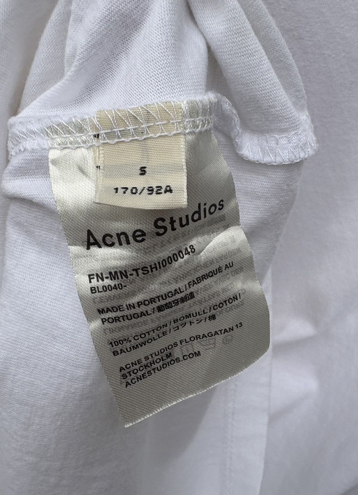 Acne Studios Acne Studios Watermelon Tee Size US S / EU 44-46 / 1 - 7 Thumbnail