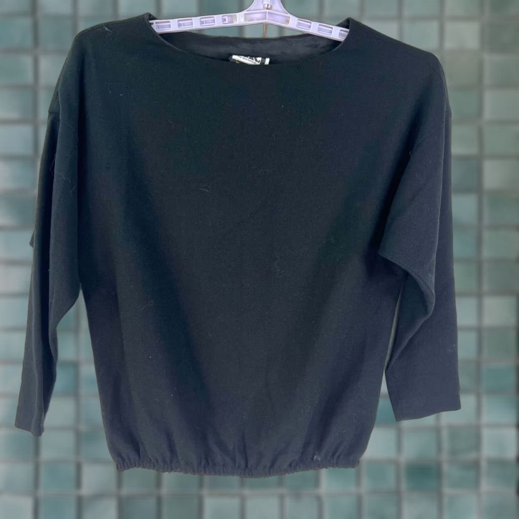 Vintage N.R.1 Ned Gould Long Sleeve Wool Sweater Womens Size 12 Black Crepe Dolman Size XL / US 12-14 / IT 48-50 - 1 Thumbnail