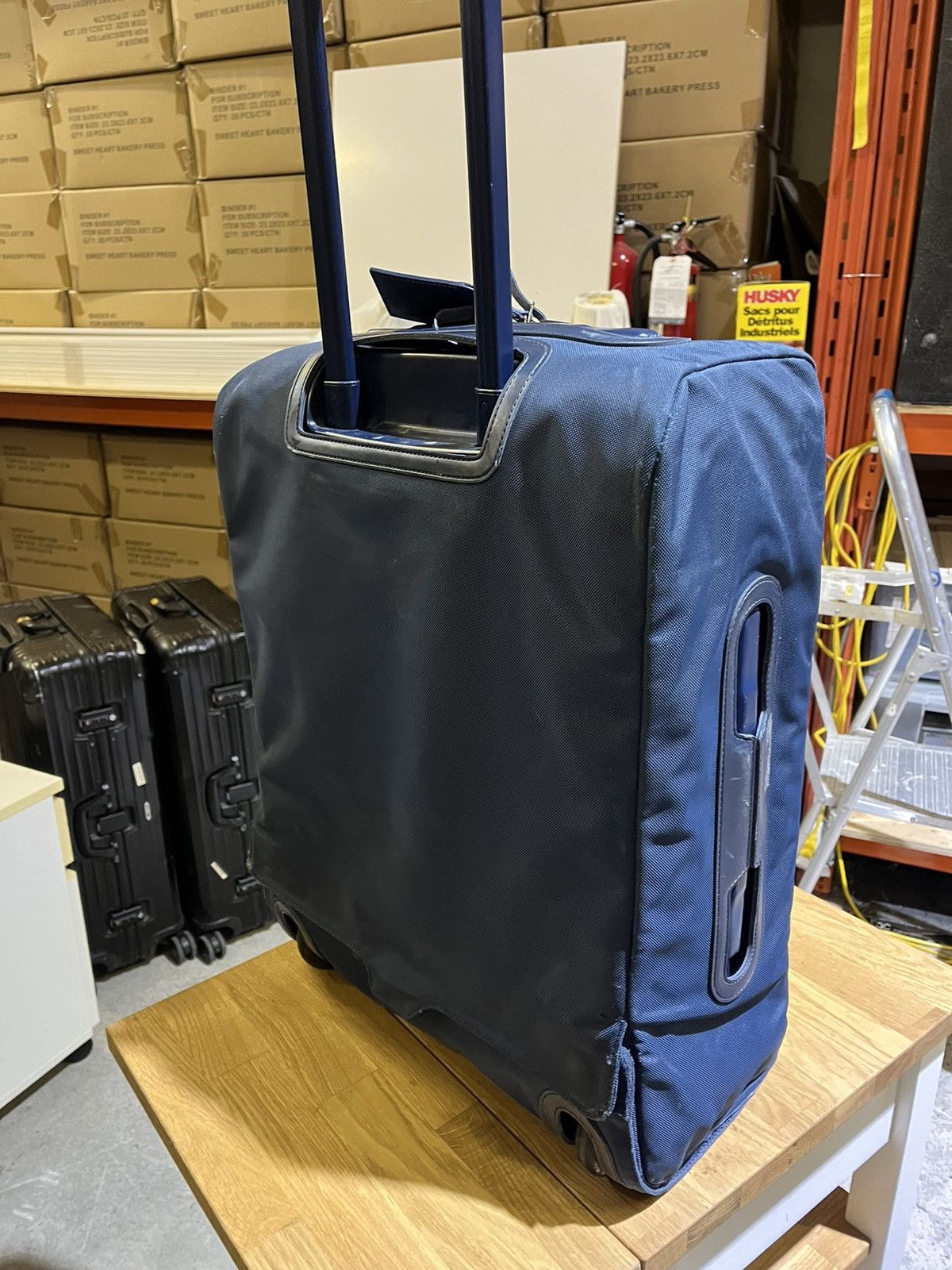 Louis Vuitton Louis Vuitton Pegase 55 Cabin Case in Marine Blue Size ONE SIZE - 5 Thumbnail