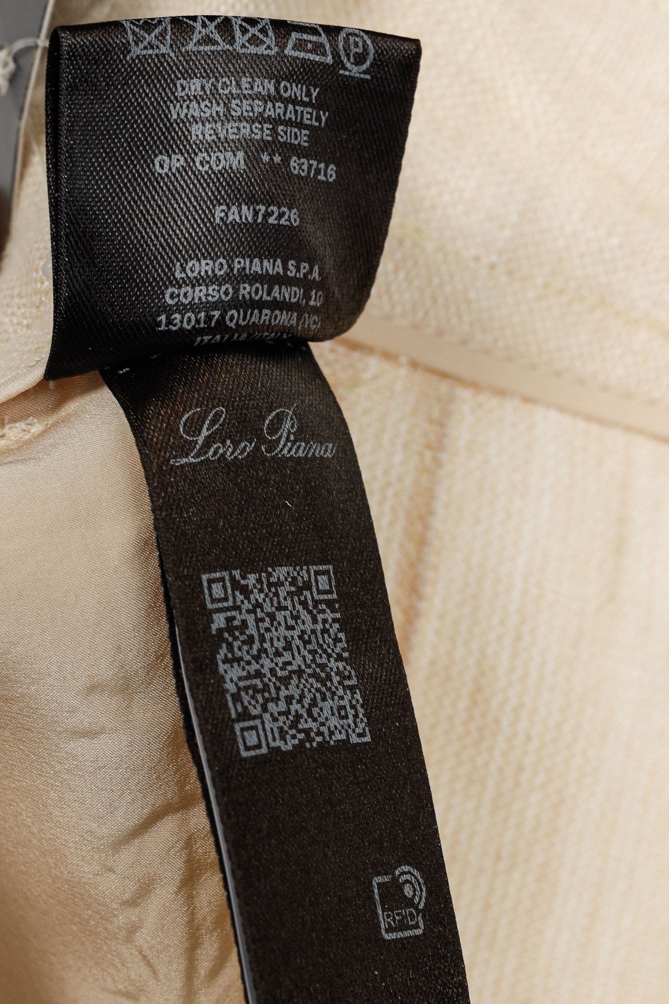 Loro Piana Loro Piana Rupert Natural Dyed Linen Bermuda Shorts Size 30" / US 8 / IT 44 - 9 Thumbnail