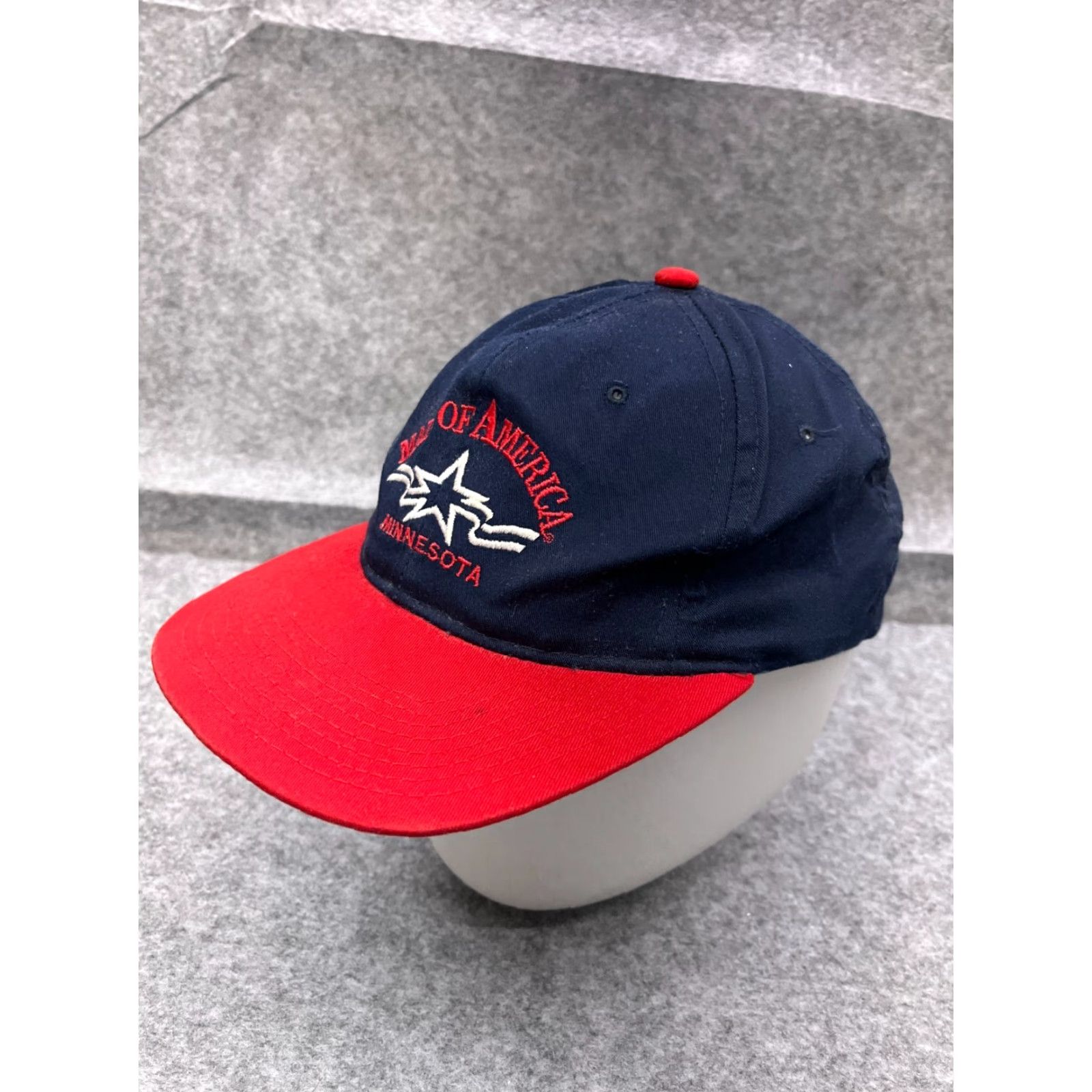 Vintage **Minnesota Blue Red Cotton Poly Snapback Hat** User: **Blue Minnesota Cotton Poly Snapback Hat** Size ONE SIZE - 4 Thumbnail