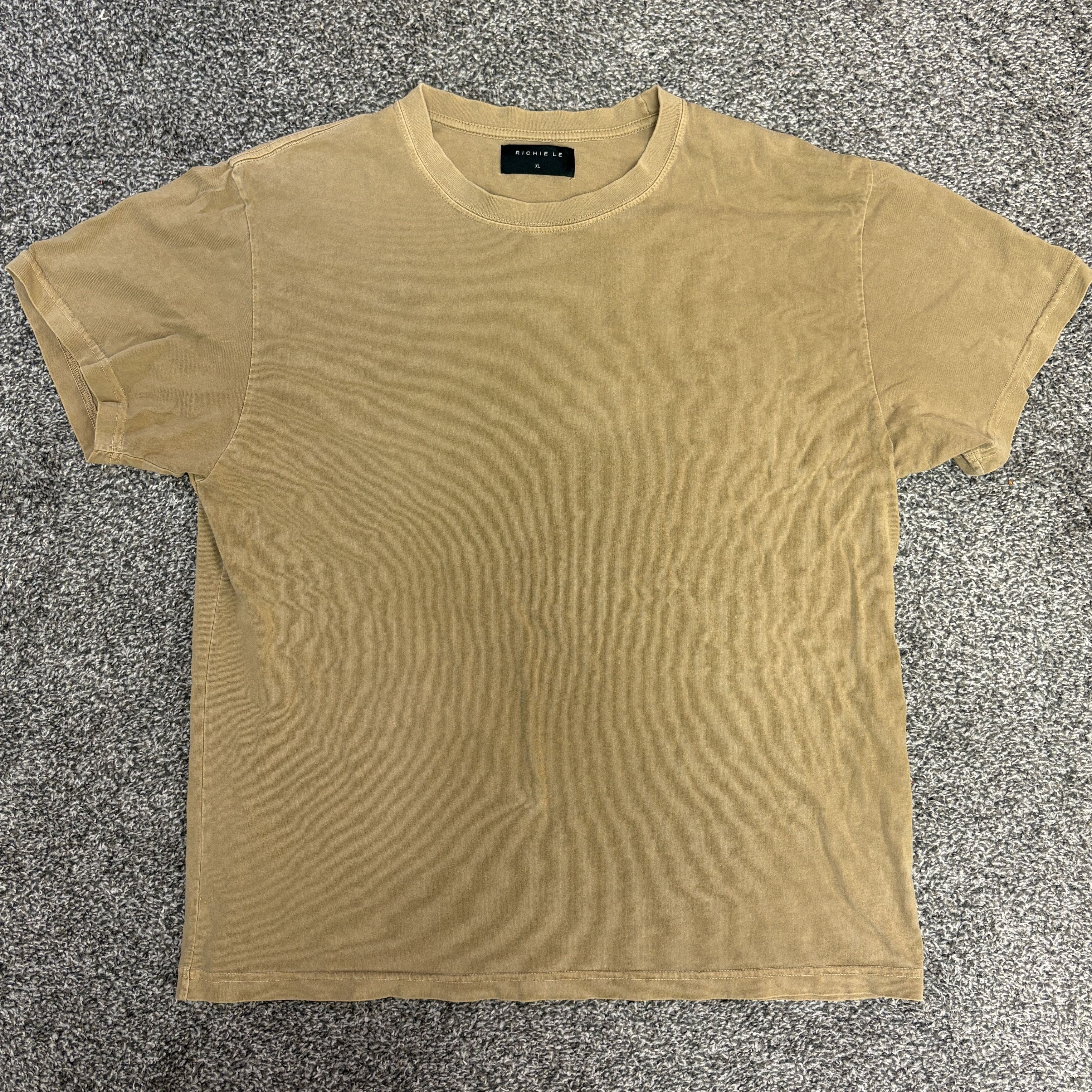 Richie Le Collection Richie Le Daily Tee Gold/Tan, Size XL (Read description!) Size US XL / EU 56 / 4 - 1 Thumbnail