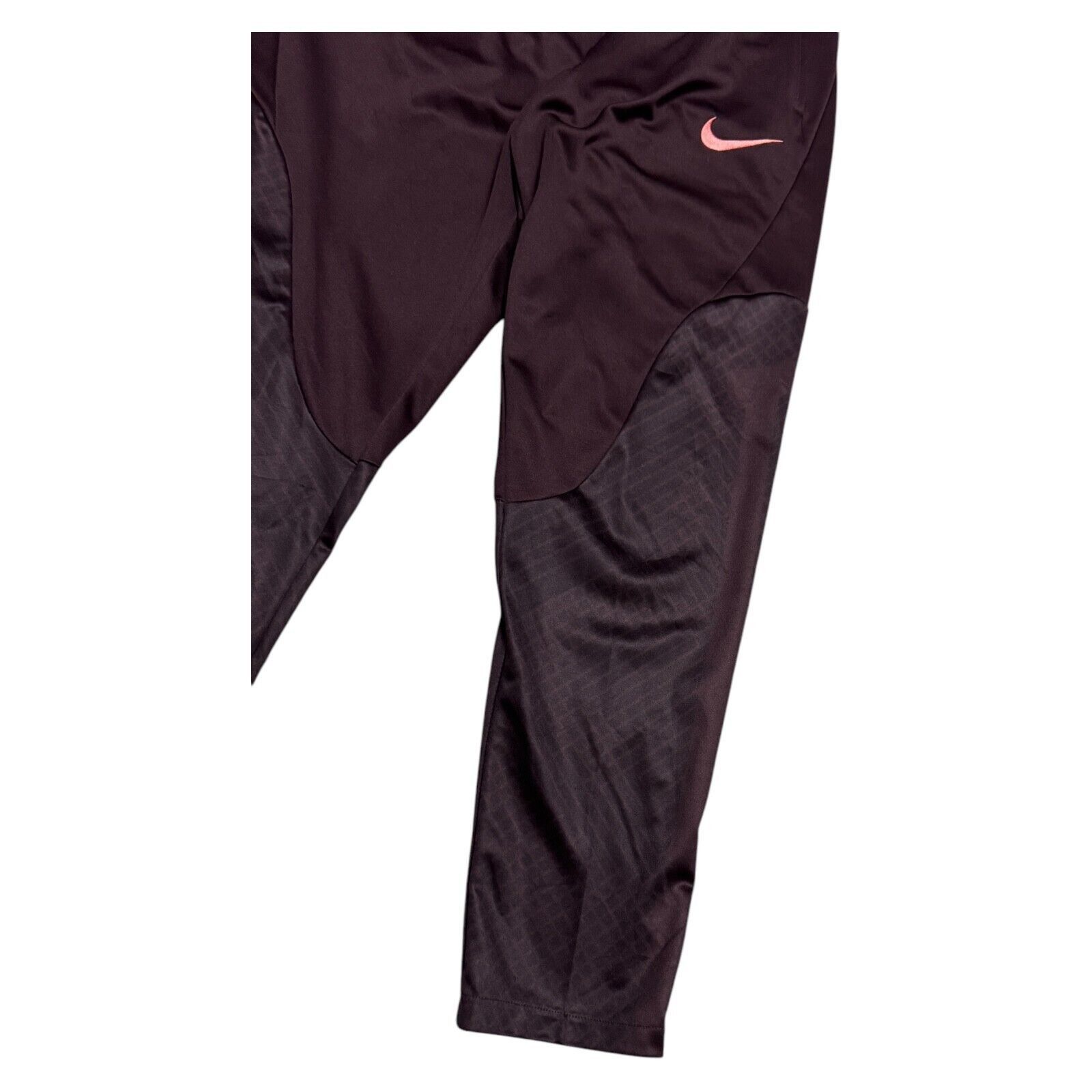 Nike LIVERPOOL FOOTBALL CLUB NIKE LFC Jogger Activewear Pants XL Size 28" / US 6 / IT 42 - 4 Thumbnail