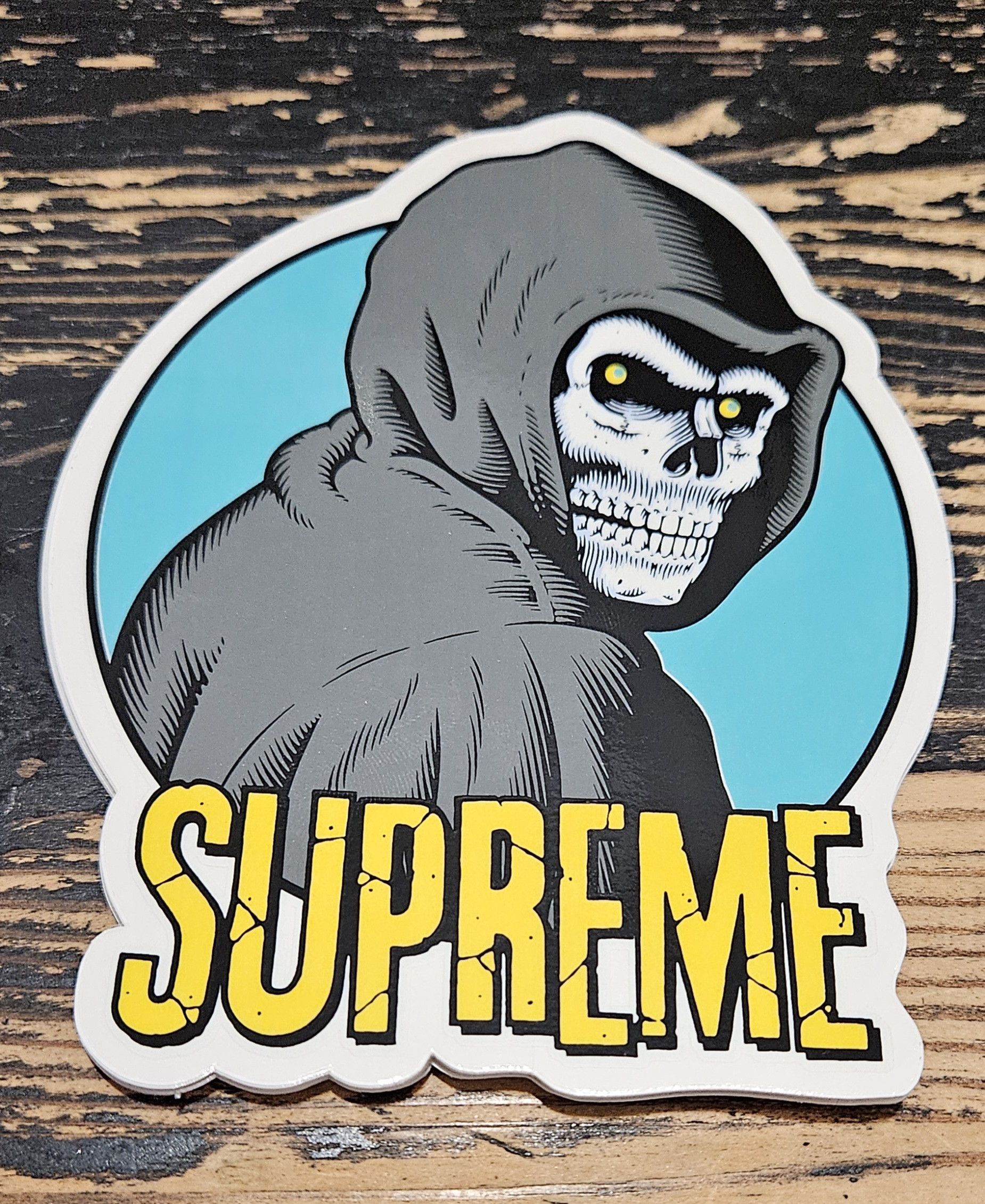 Supreme Supreme Reaper Sticker SS23 + FREE SURPRISE Size ONE SIZE - 1 Preview